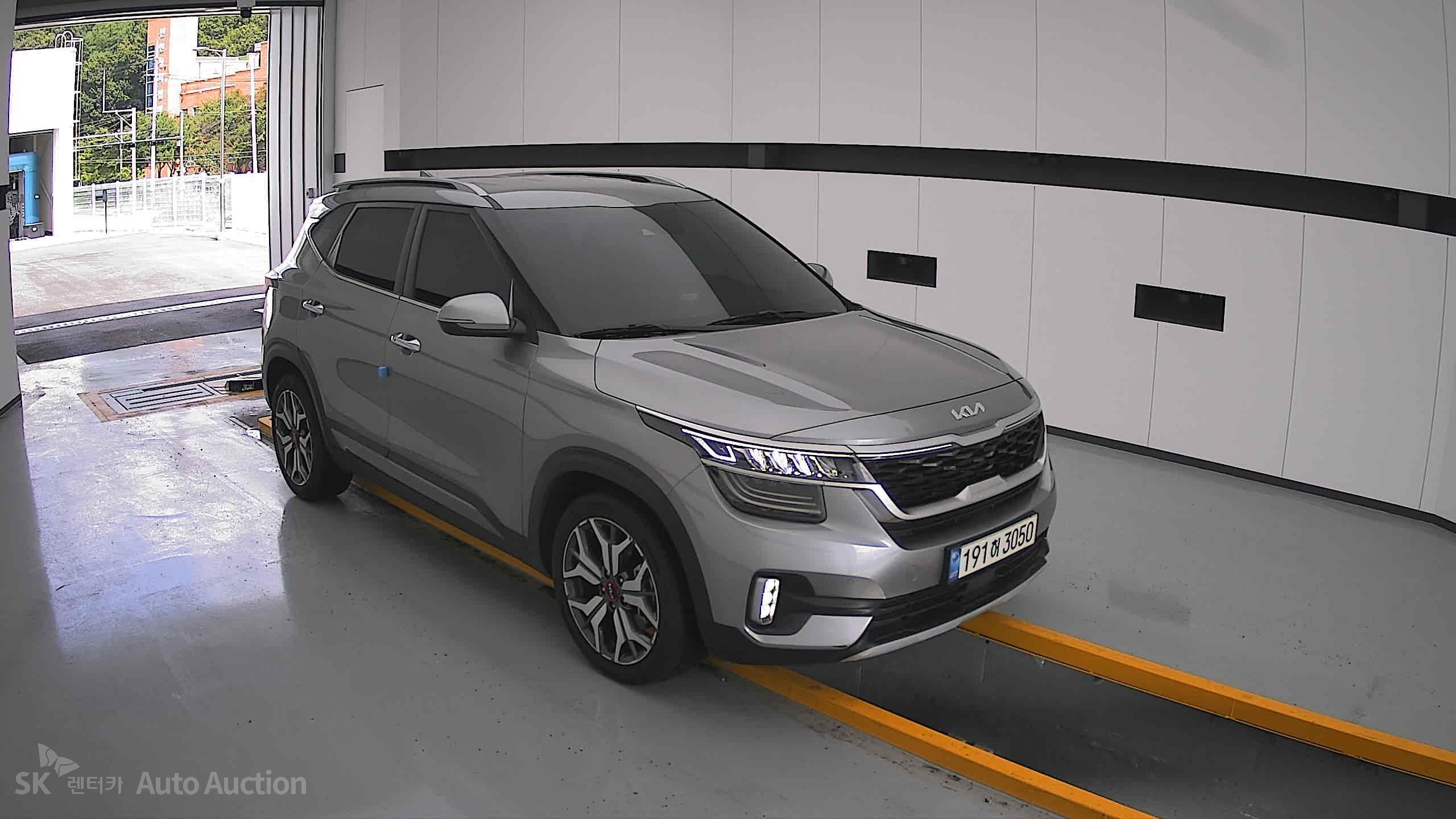 2023 - kia seltos