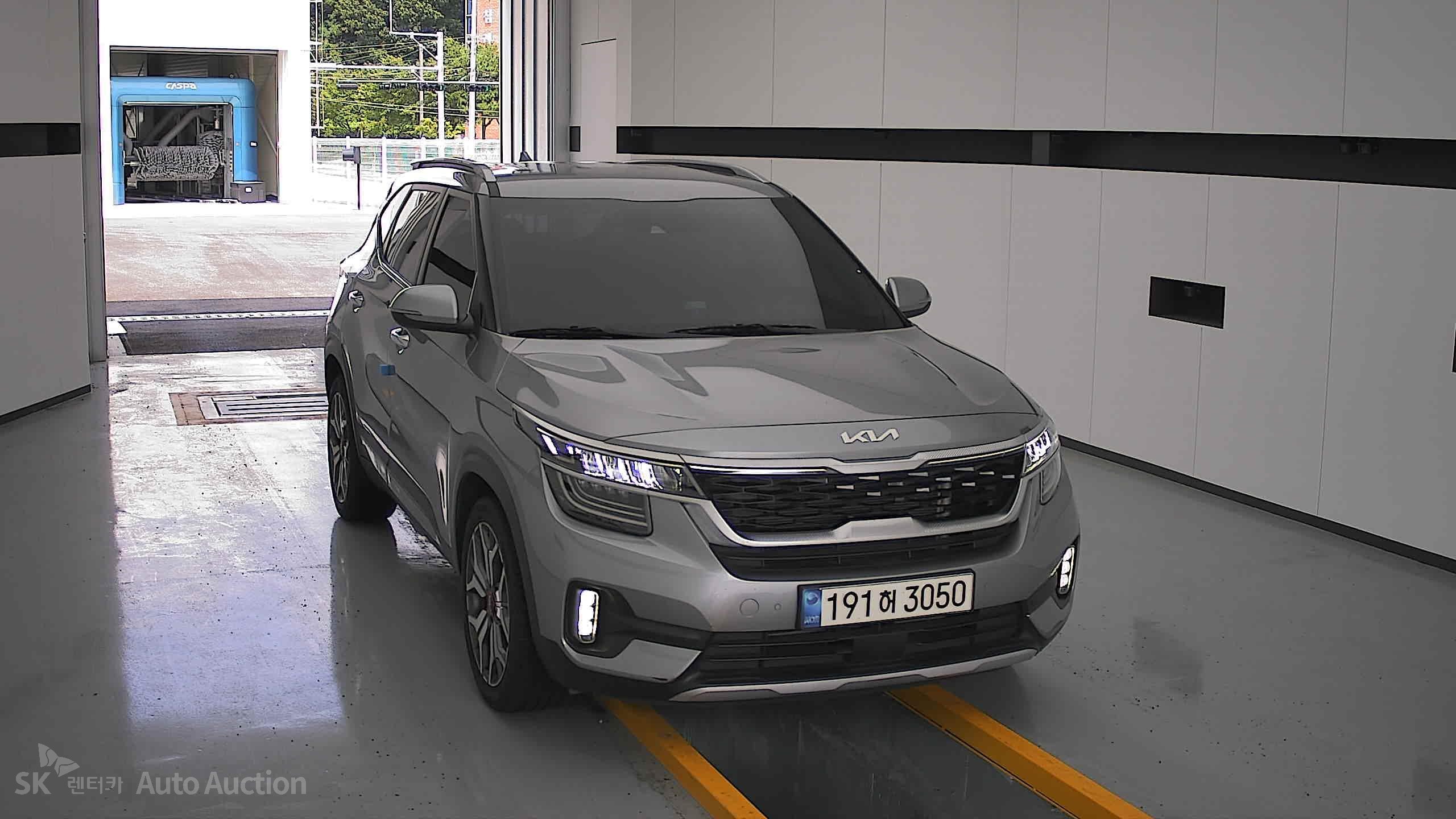 2023 - kia seltos