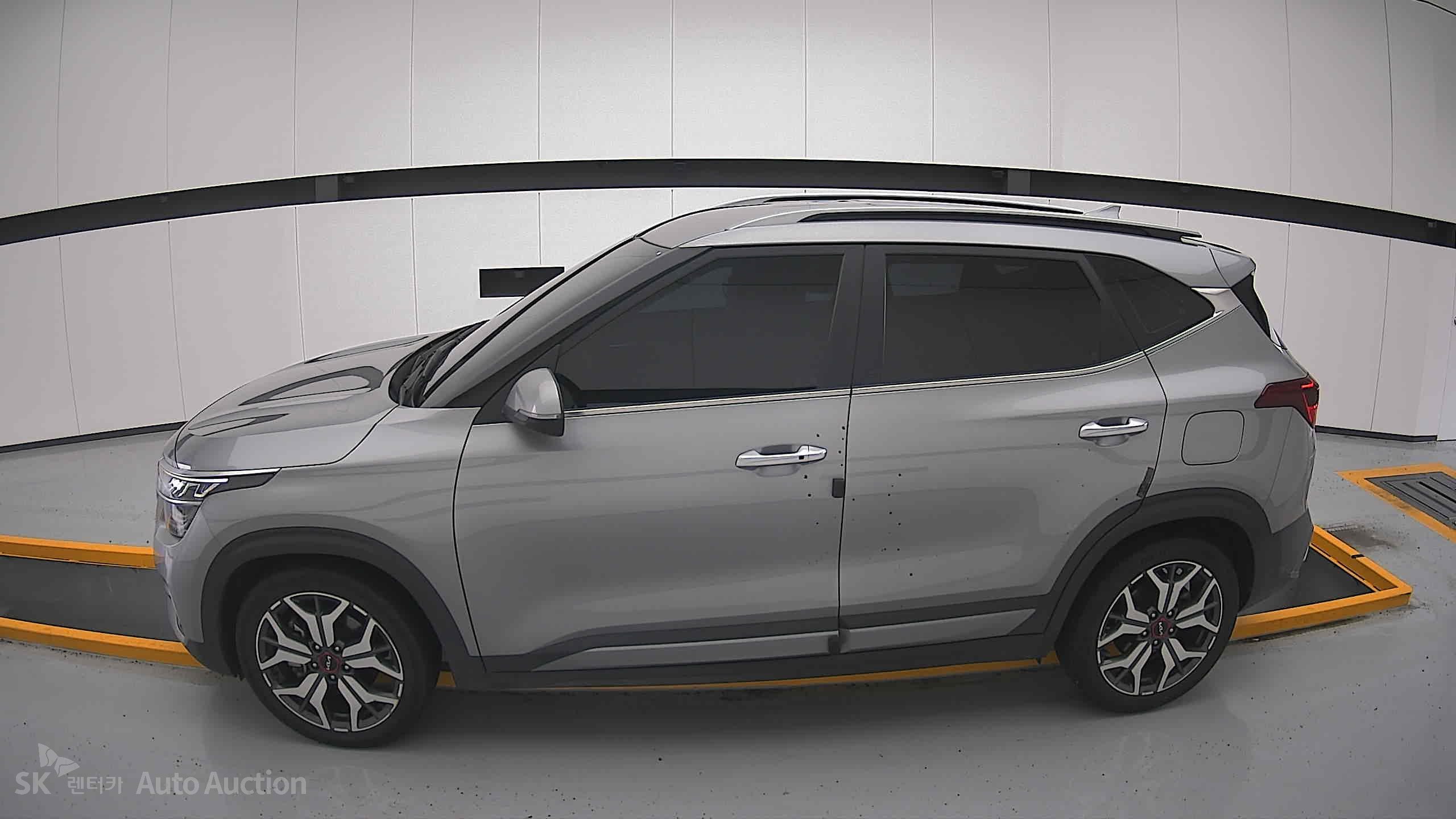 2023 - kia seltos