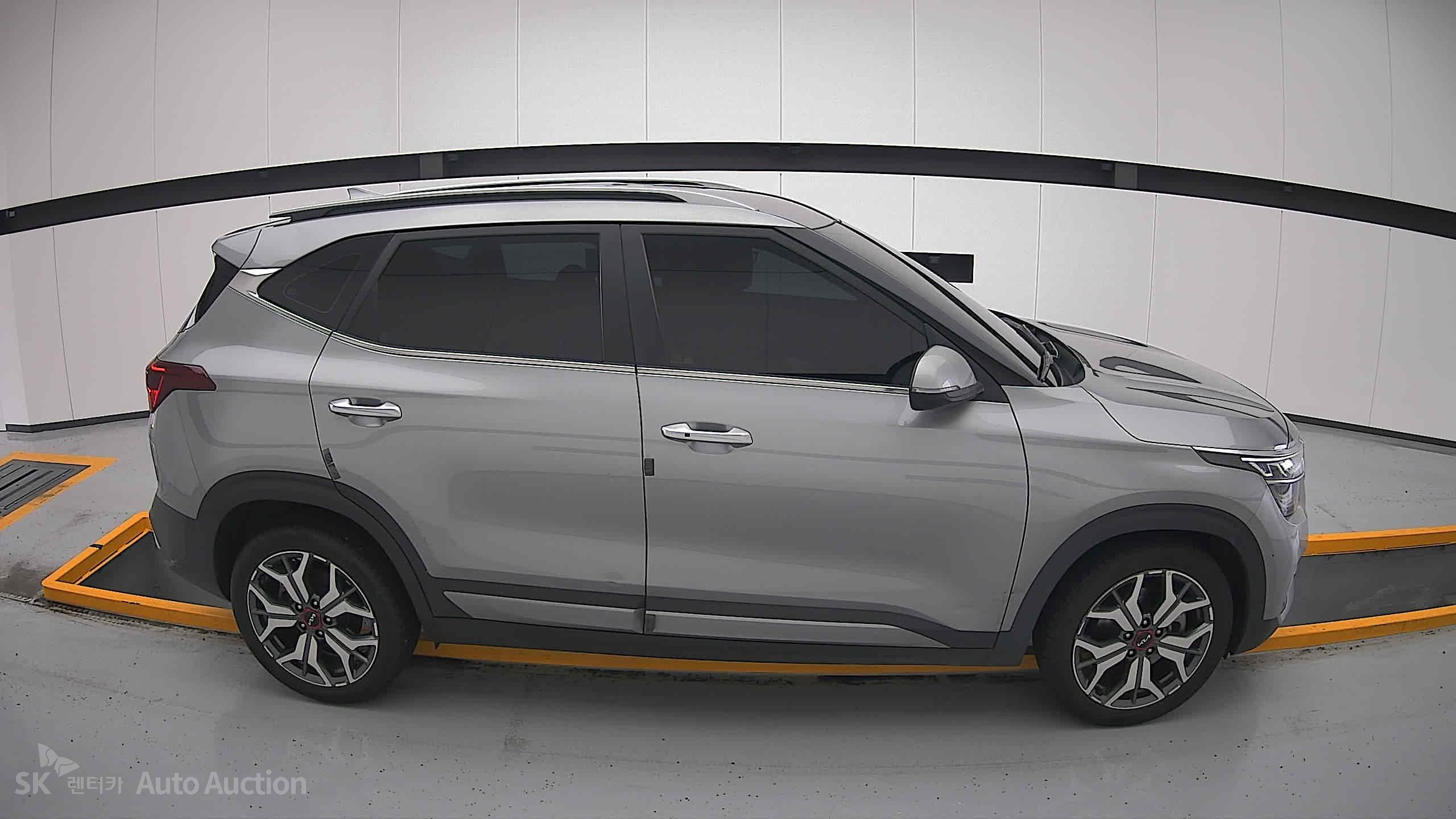 2023 - kia seltos