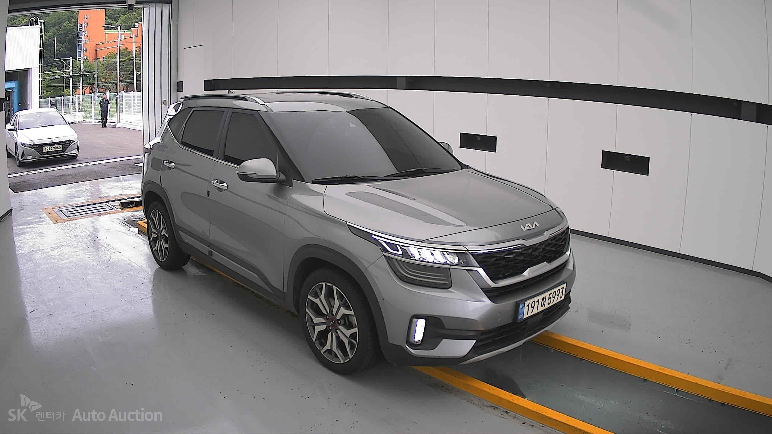 2023 - kia seltos
