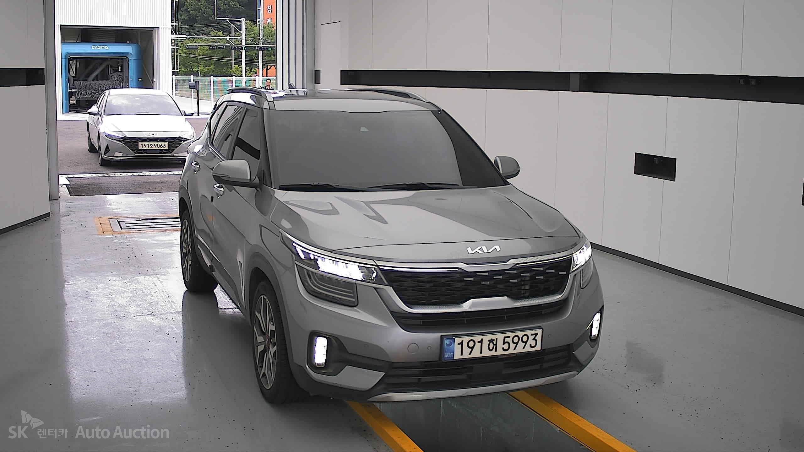 2023 - kia seltos