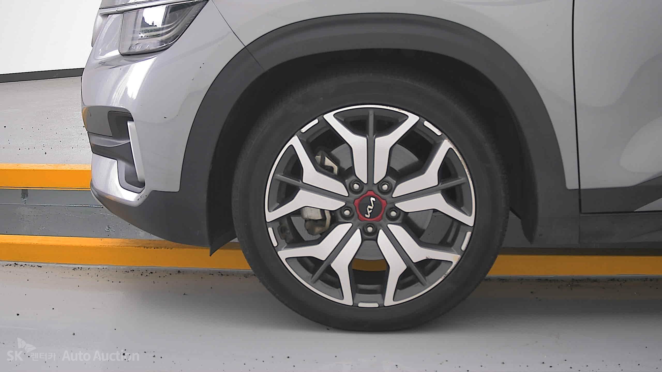 2023 - kia seltos