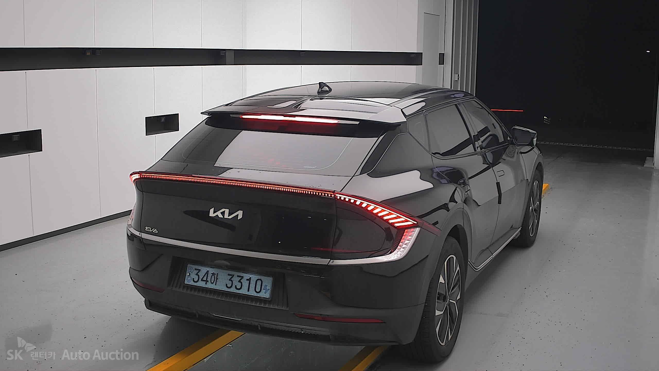 2022 - kia ev6