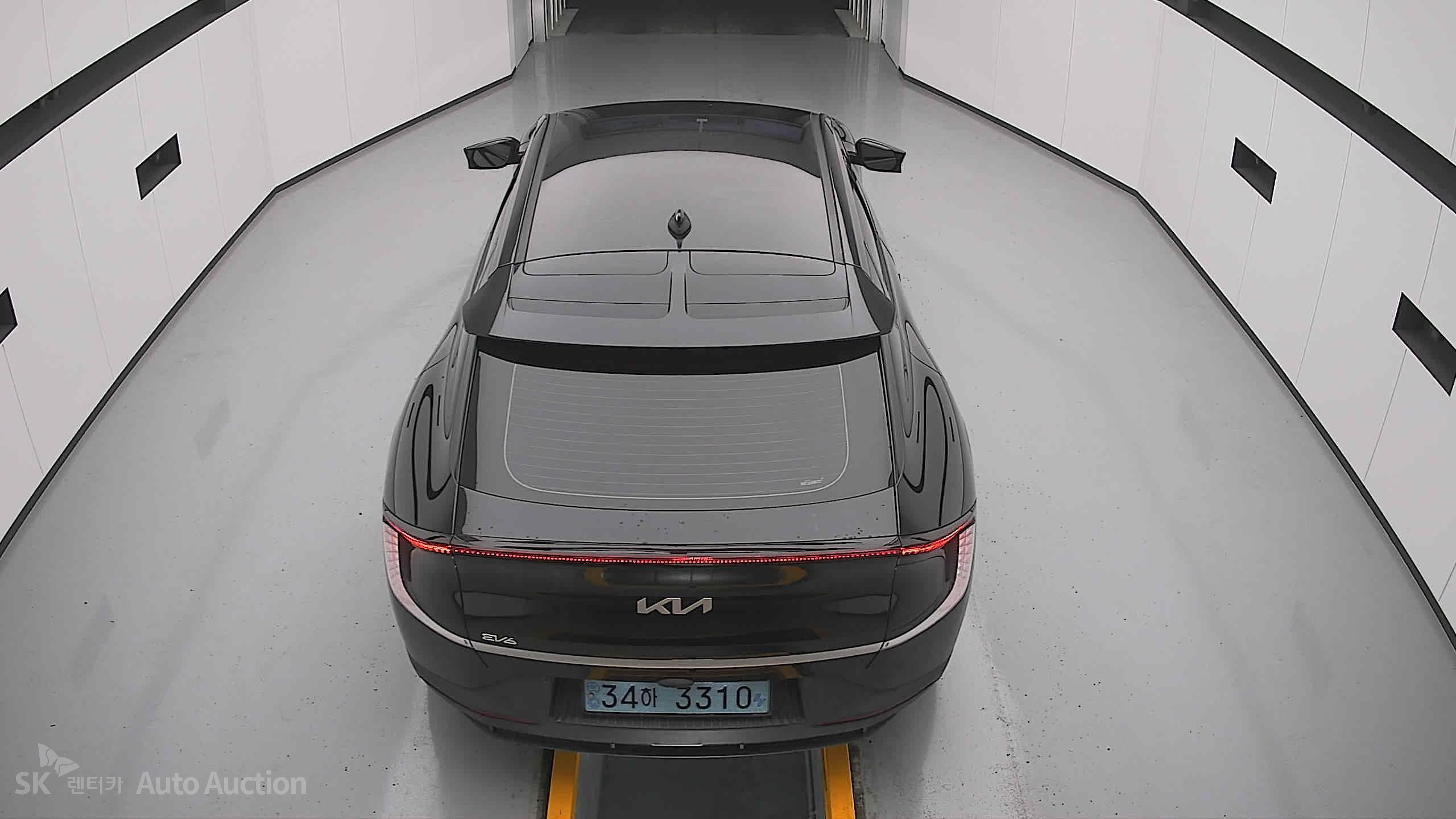 2022 - kia ev6