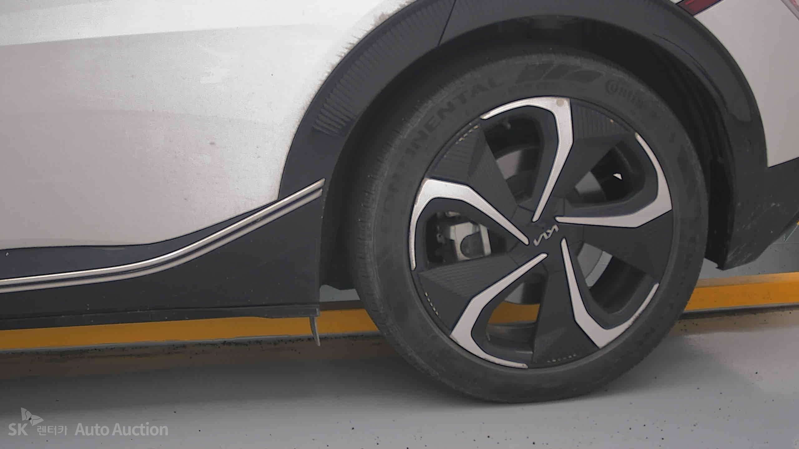 2022 - kia ev6