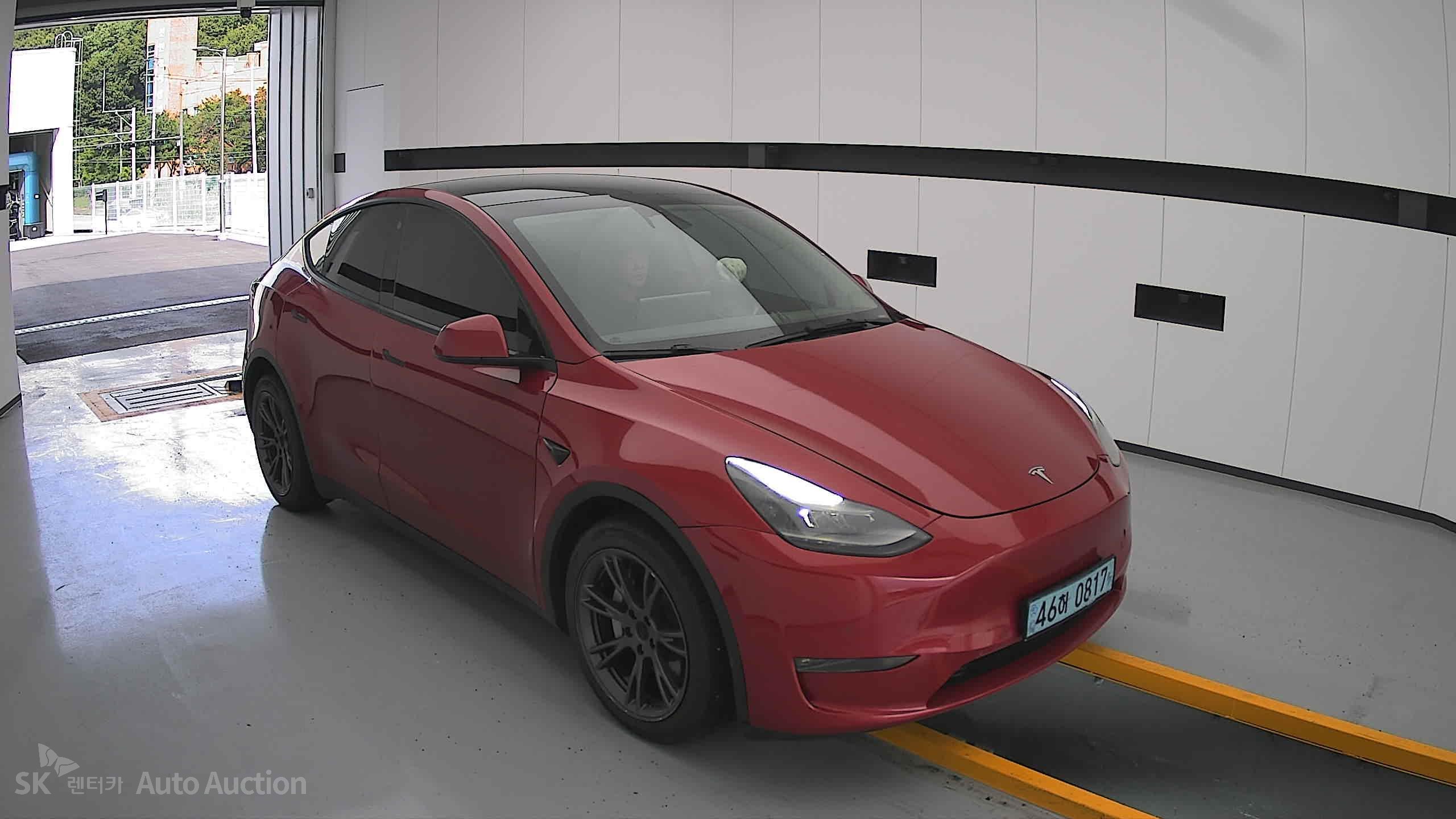 2022 - tesla model y