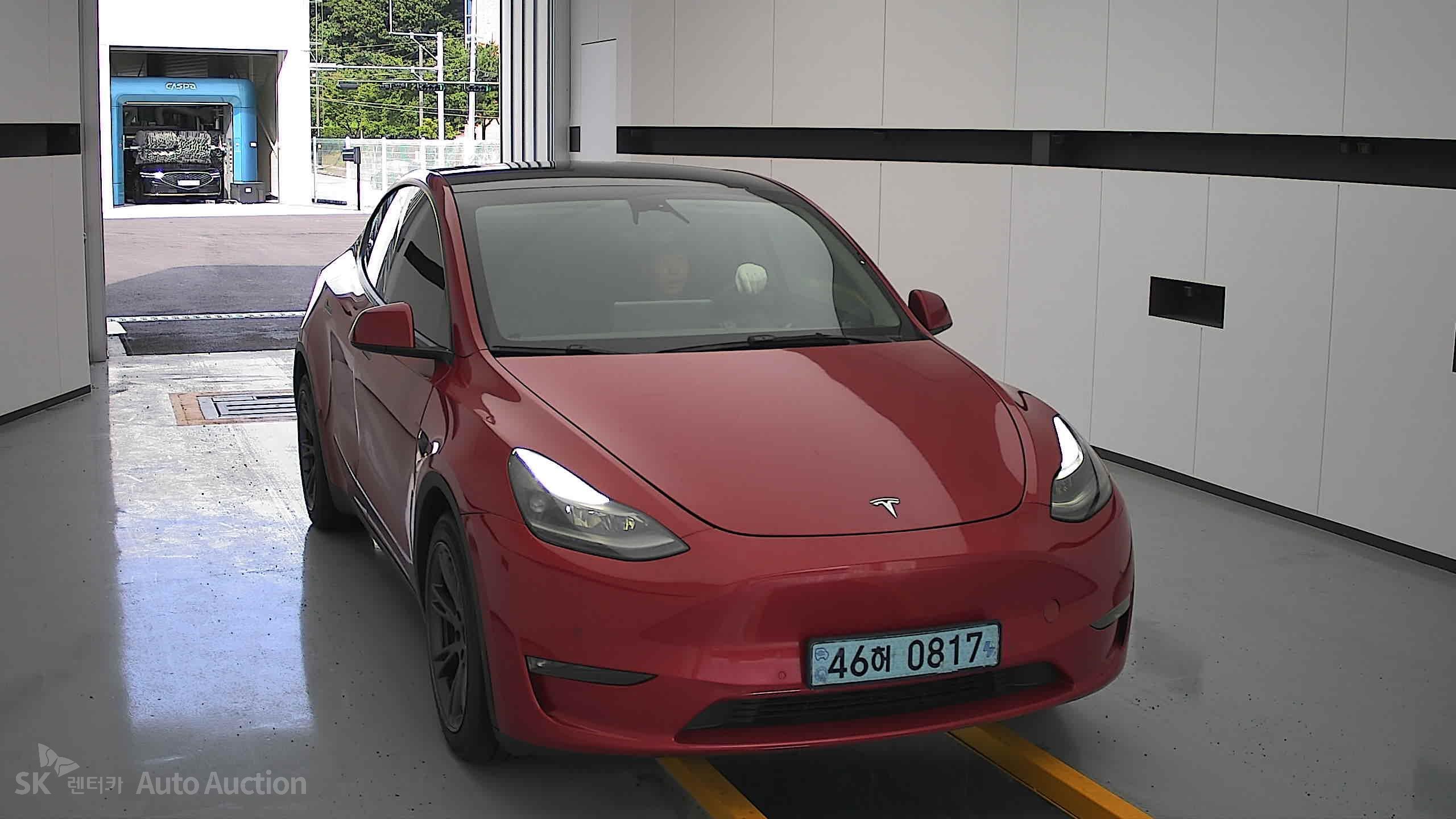 2022 - tesla model y