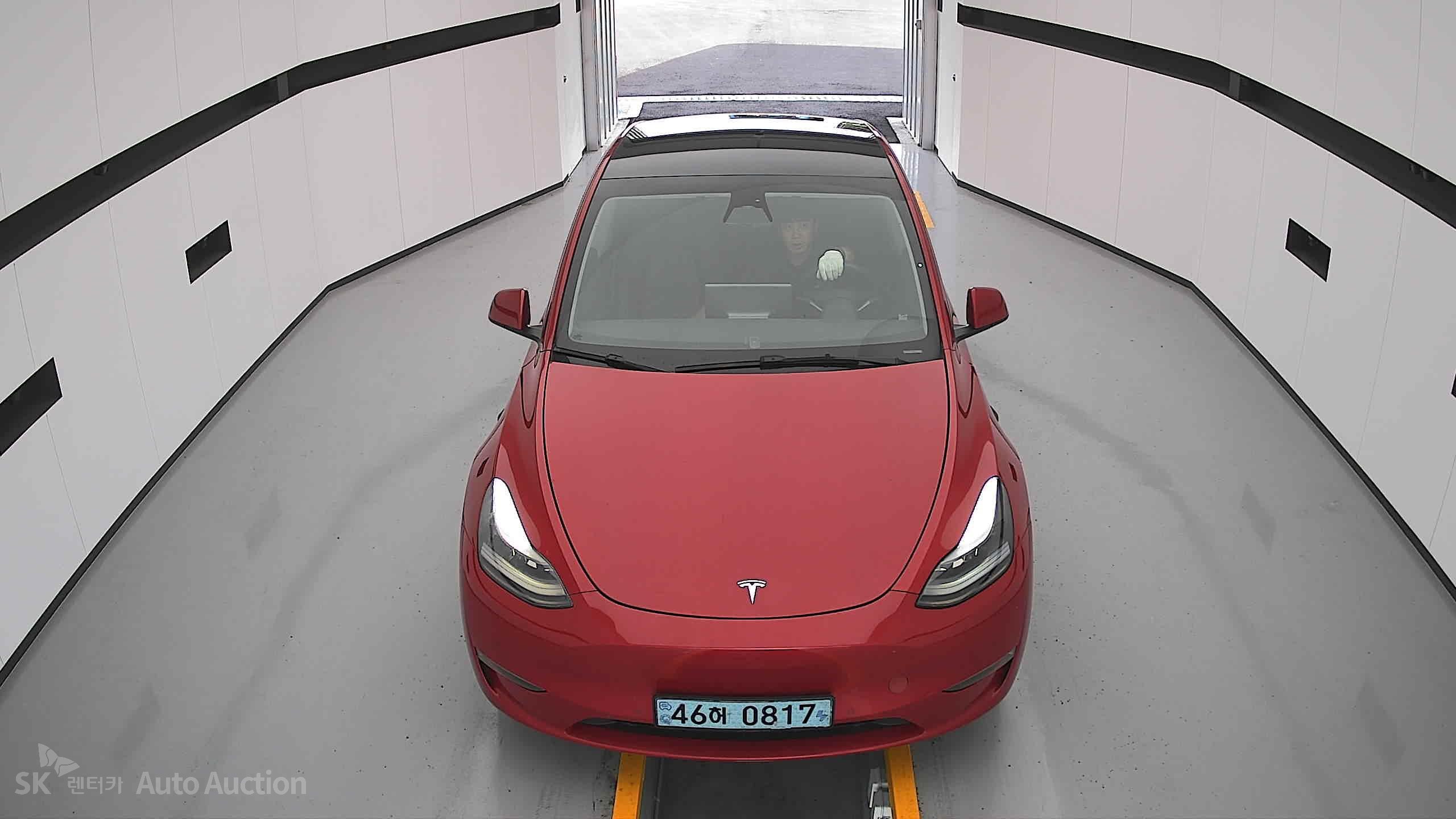 2022 - tesla model y