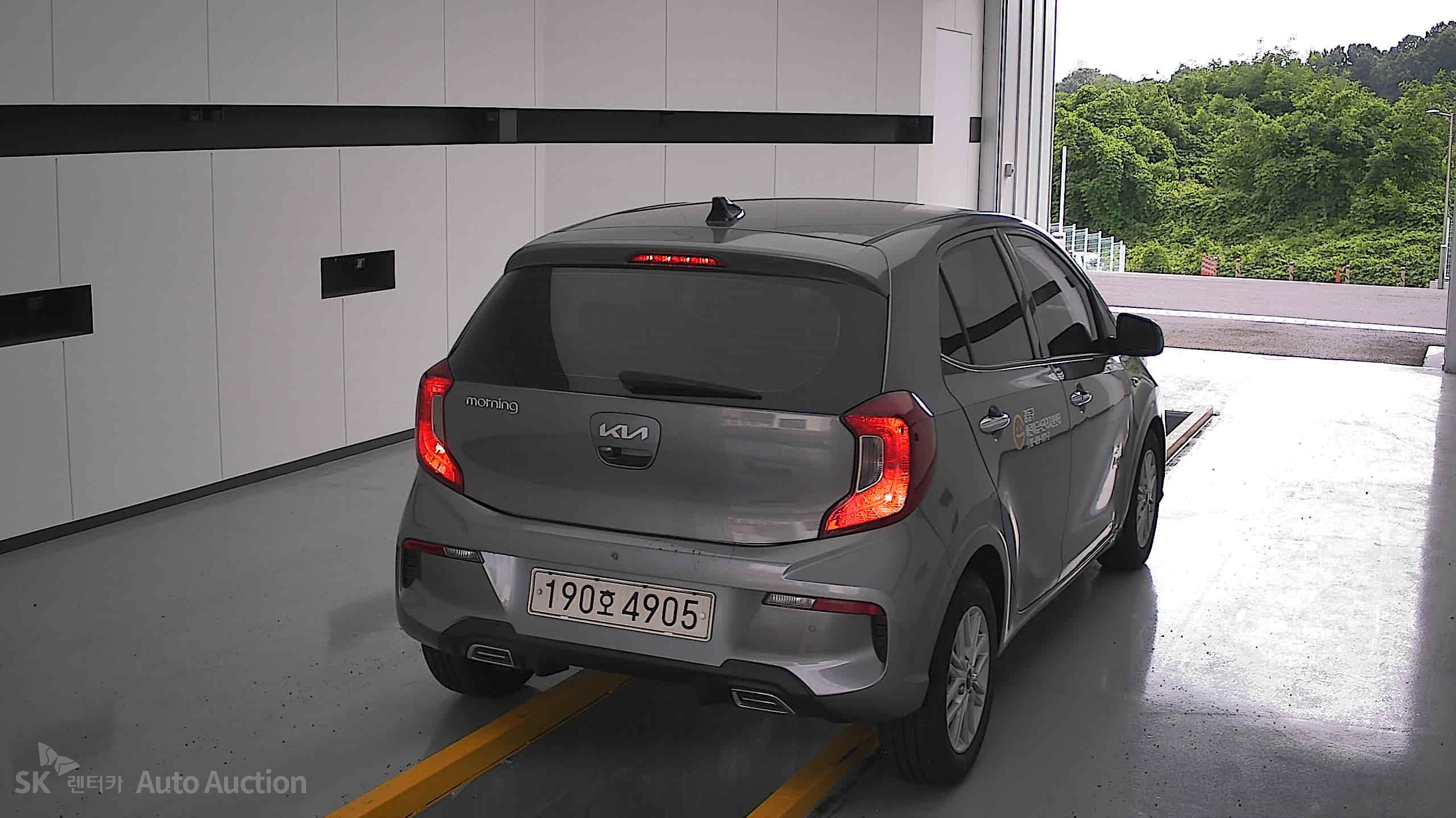 2022 - kia morning