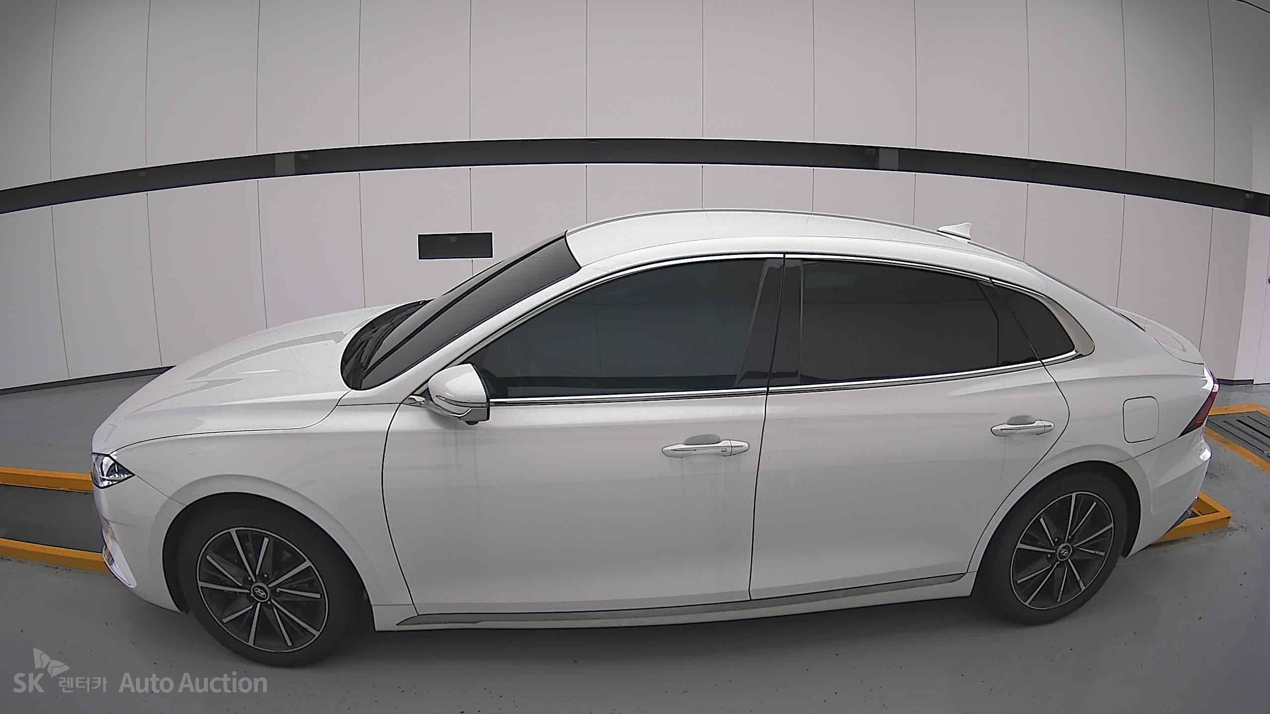 2023 - hyundai grandeur