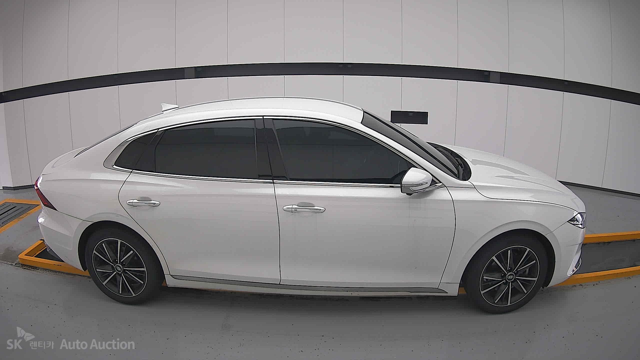 2023 - hyundai grandeur