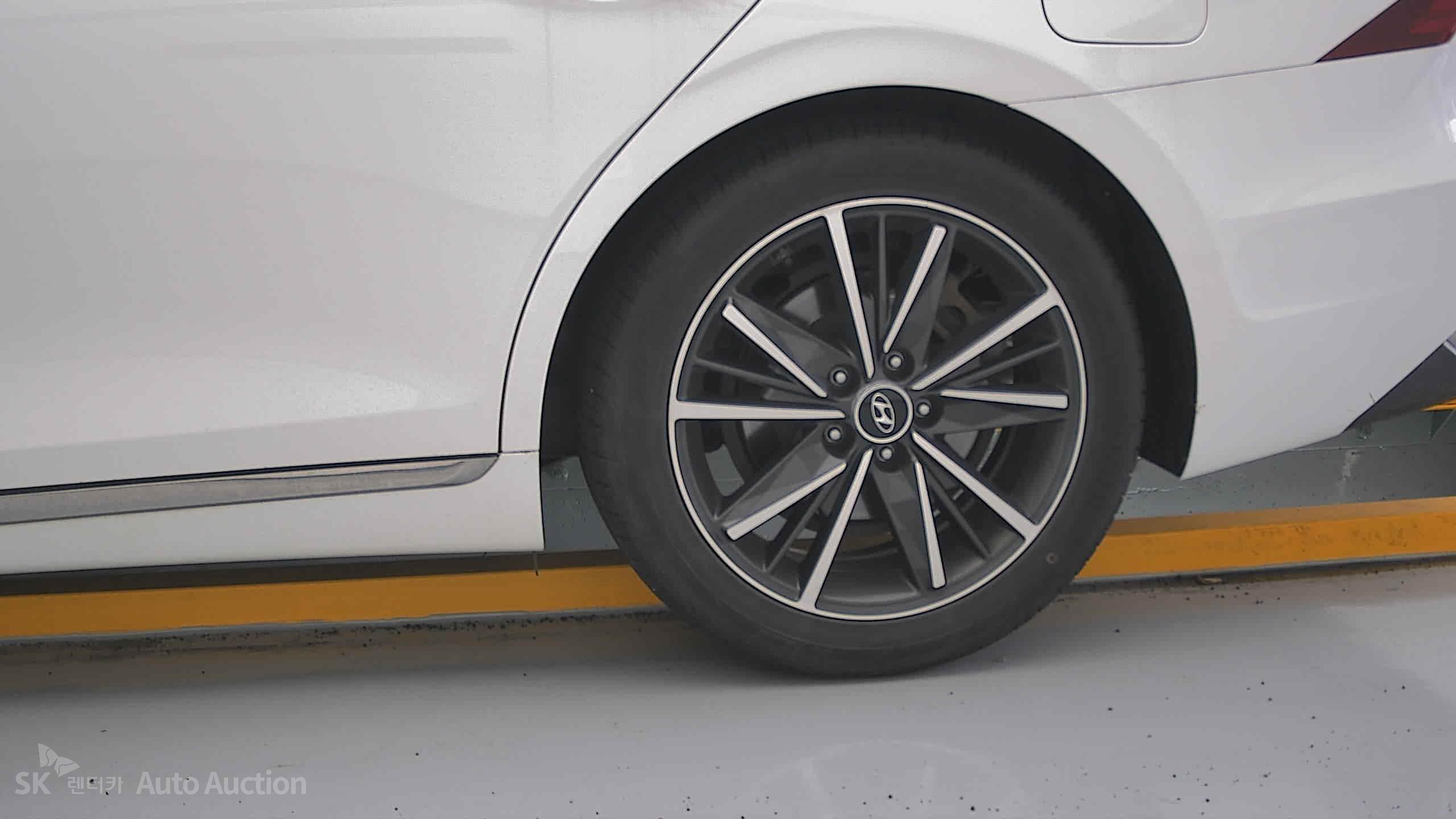 2023 - hyundai grandeur