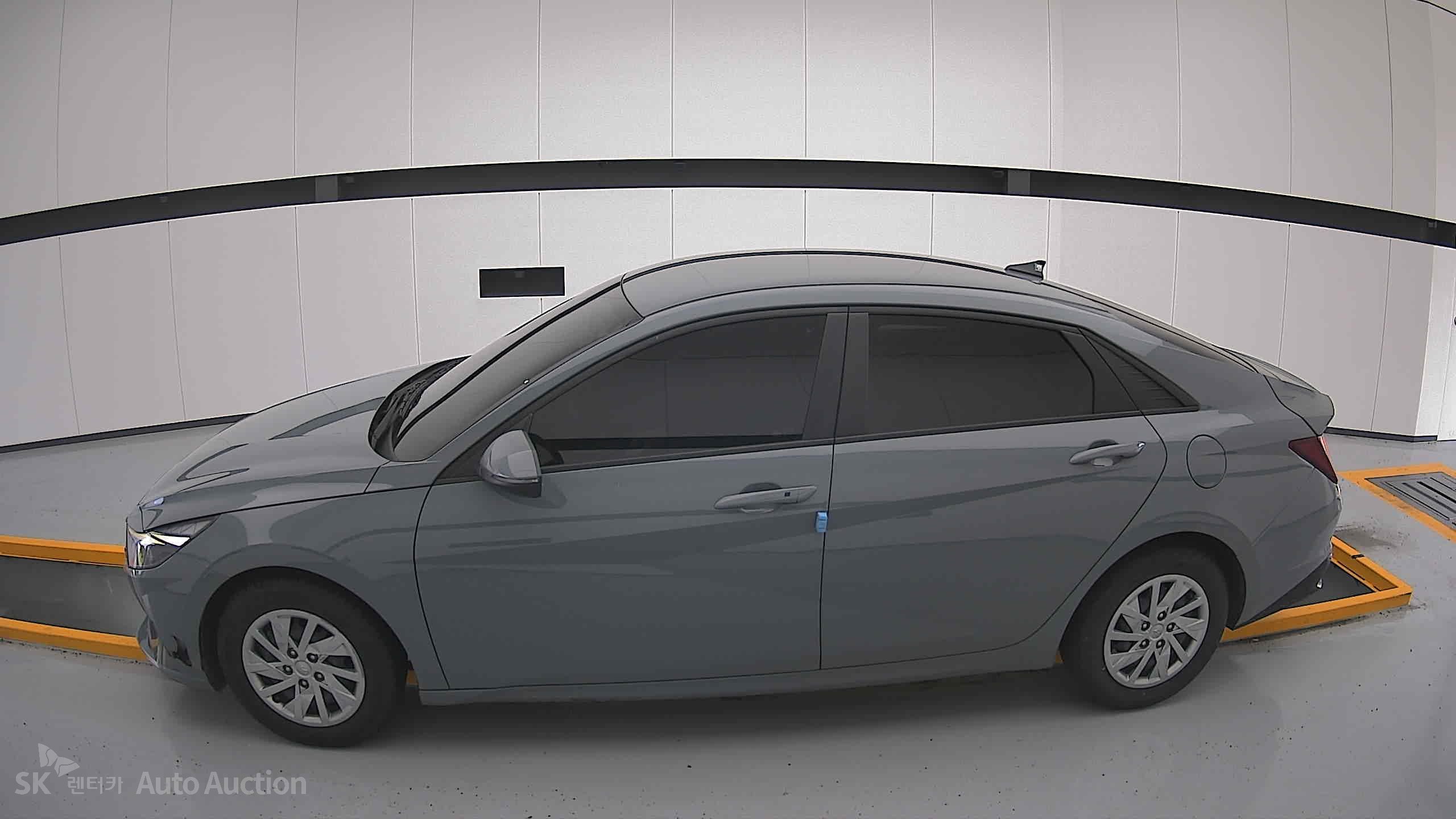 2022 - hyundai avante