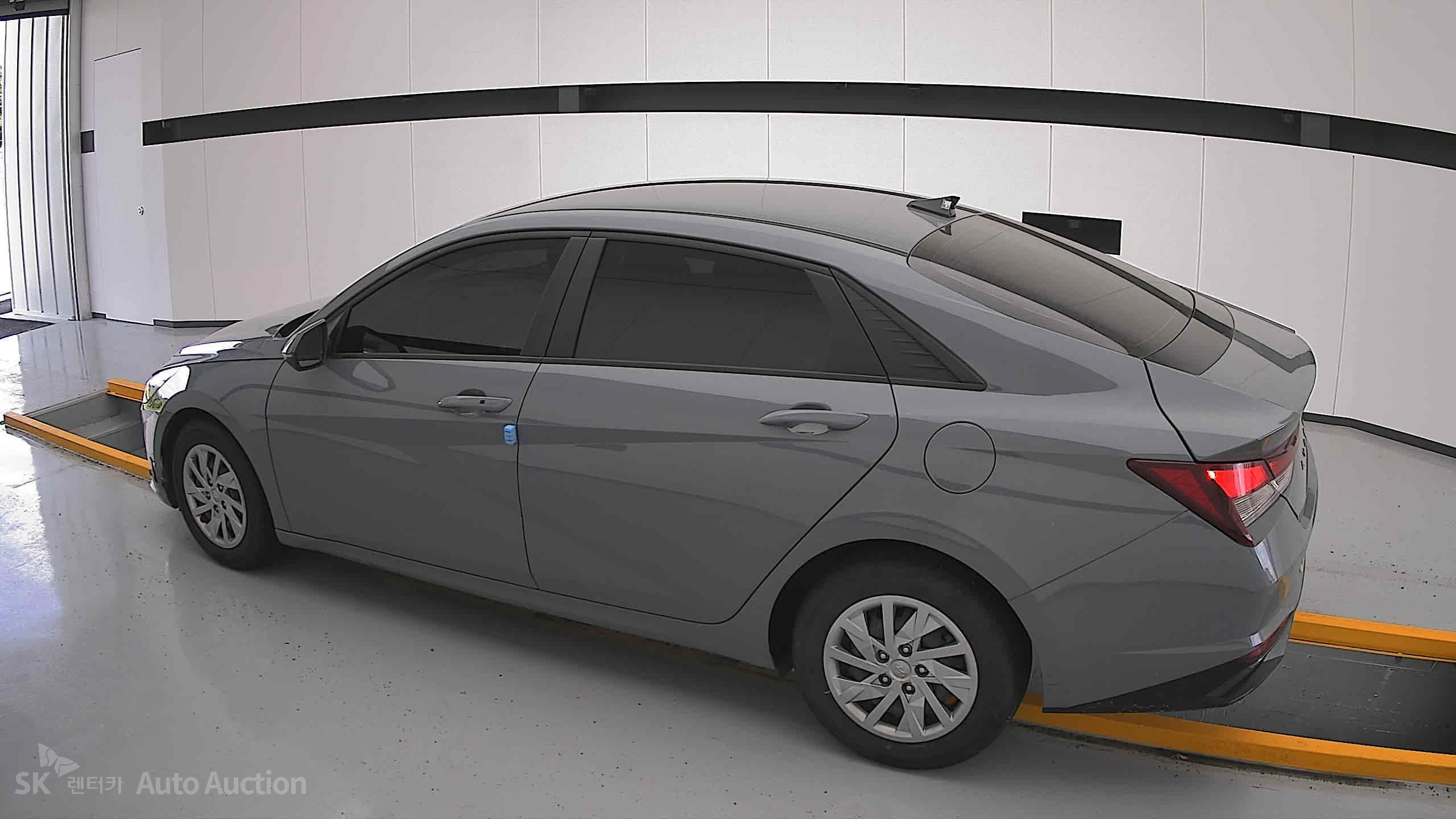 2022 - hyundai avante