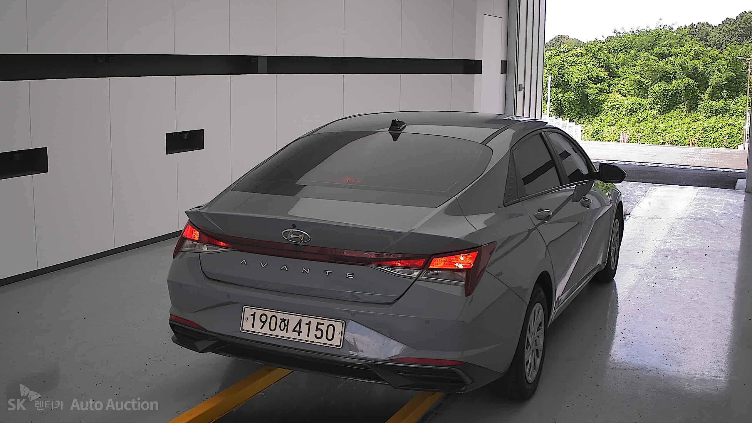 2022 - hyundai avante