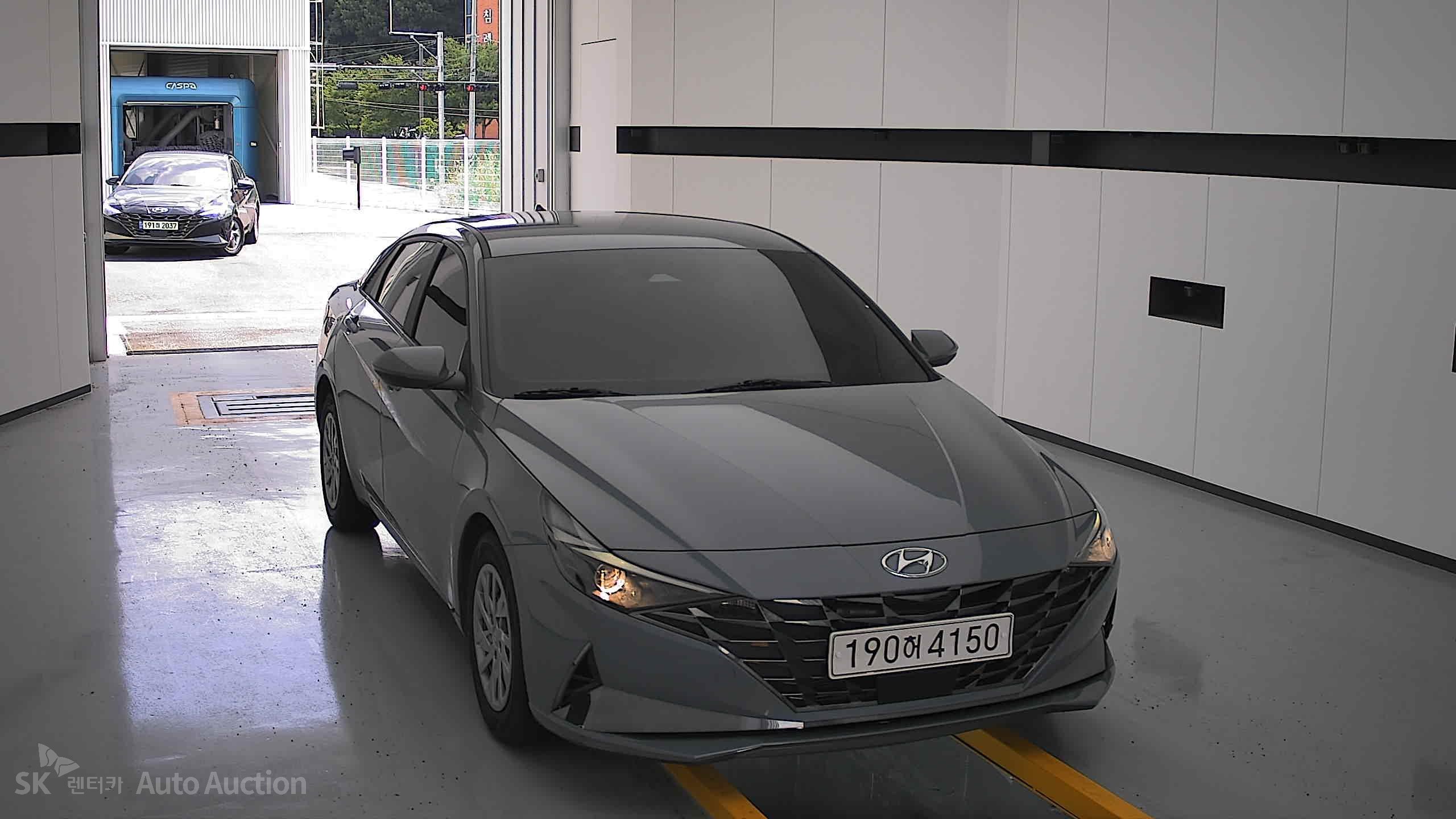 2022 - hyundai avante