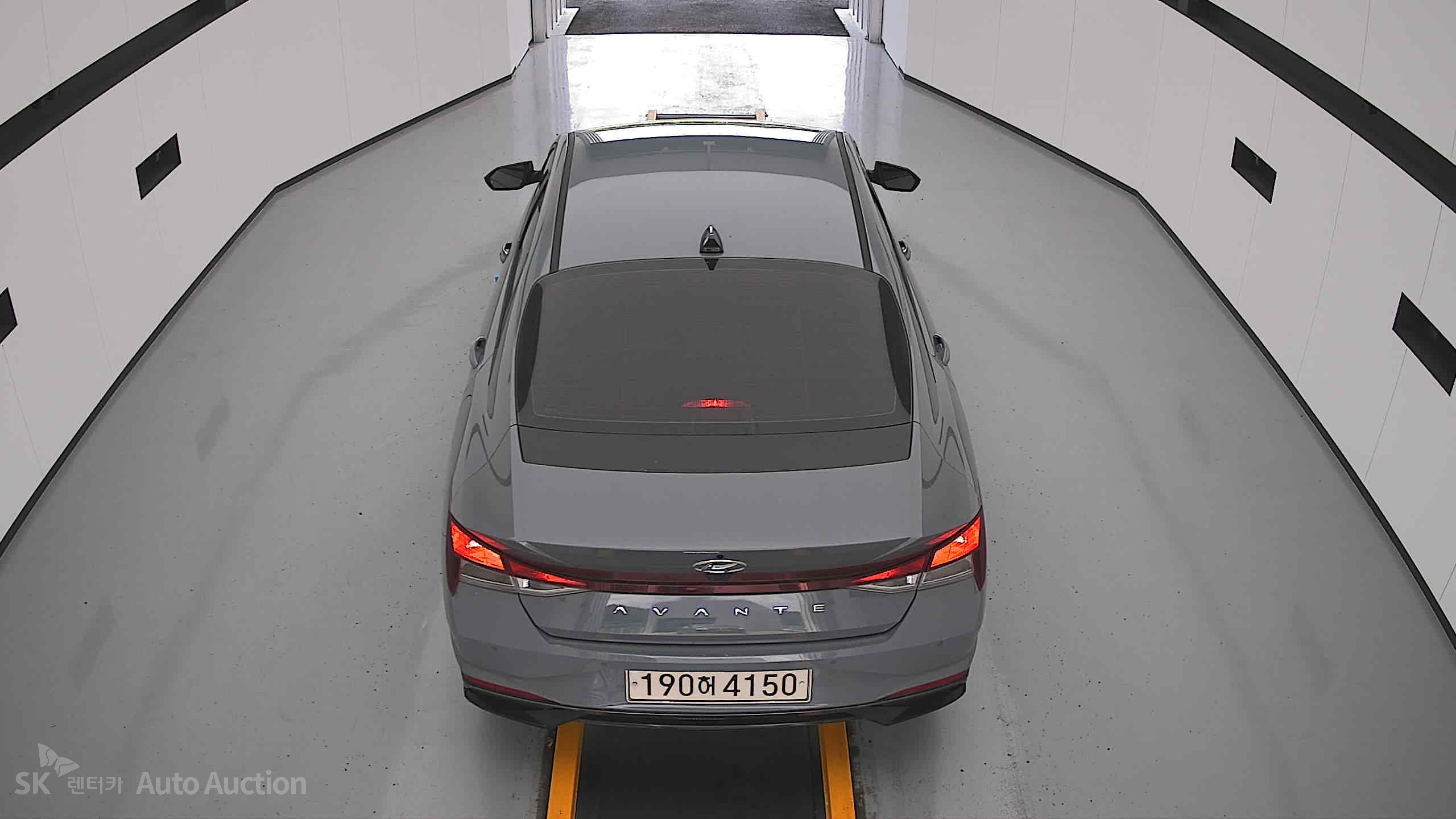 2022 - hyundai avante
