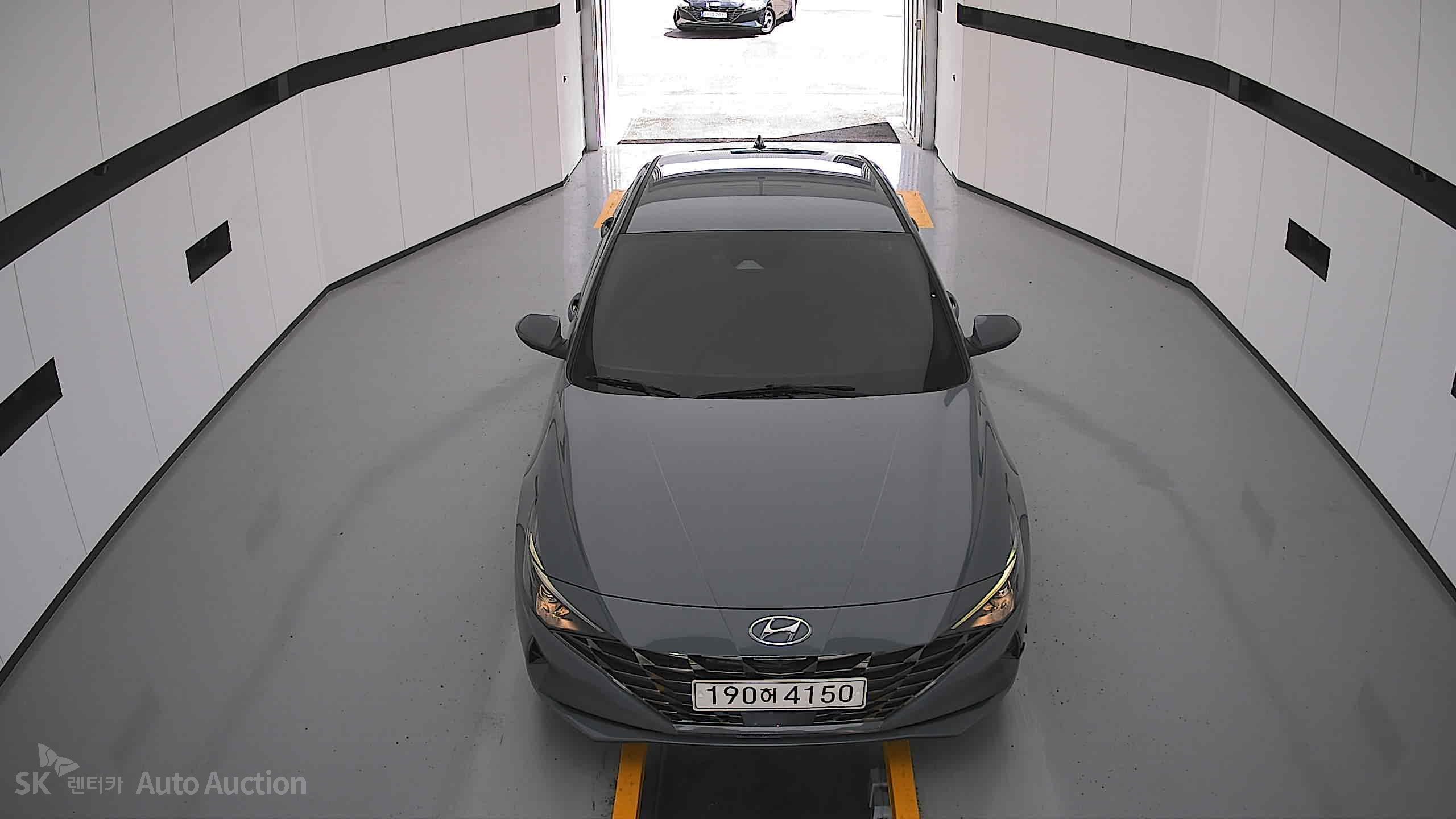 2022 - hyundai avante