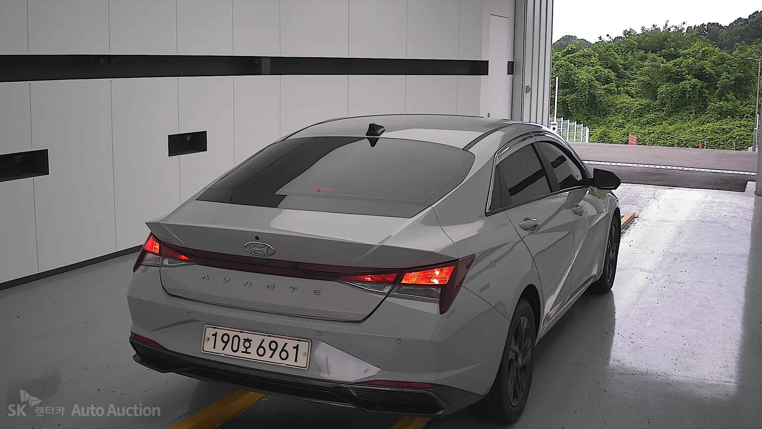 2023 - hyundai avante