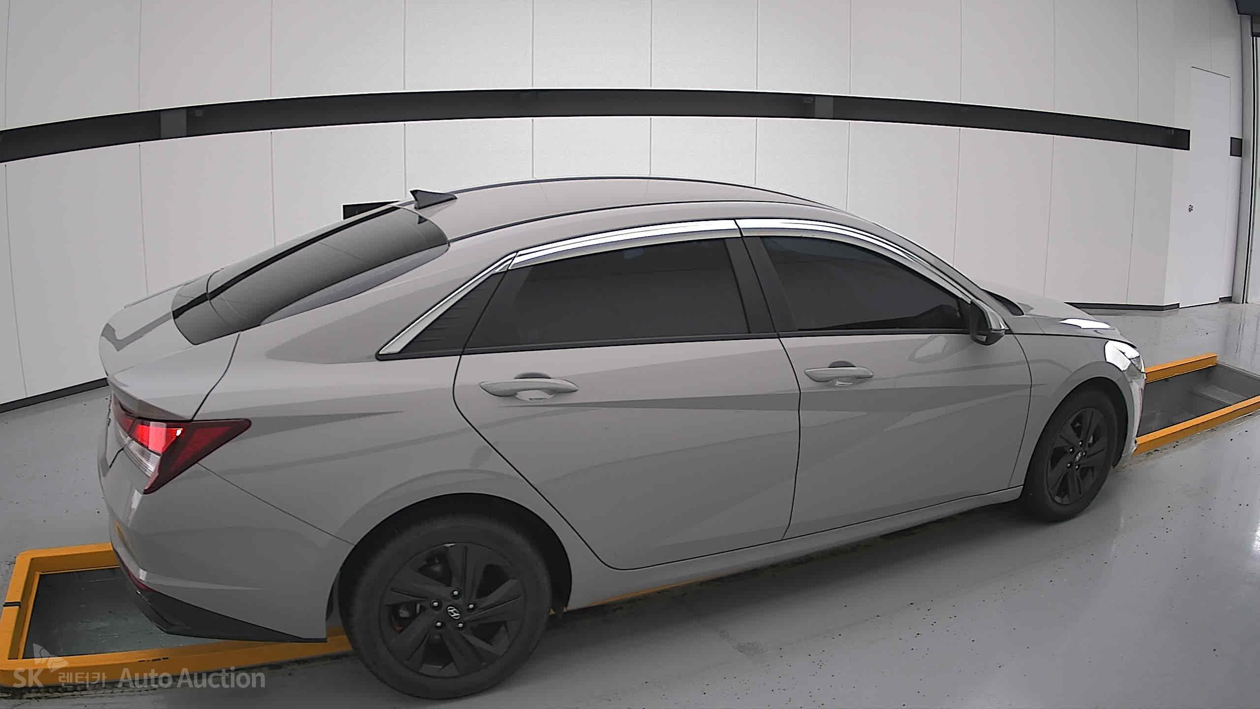 2023 - hyundai avante