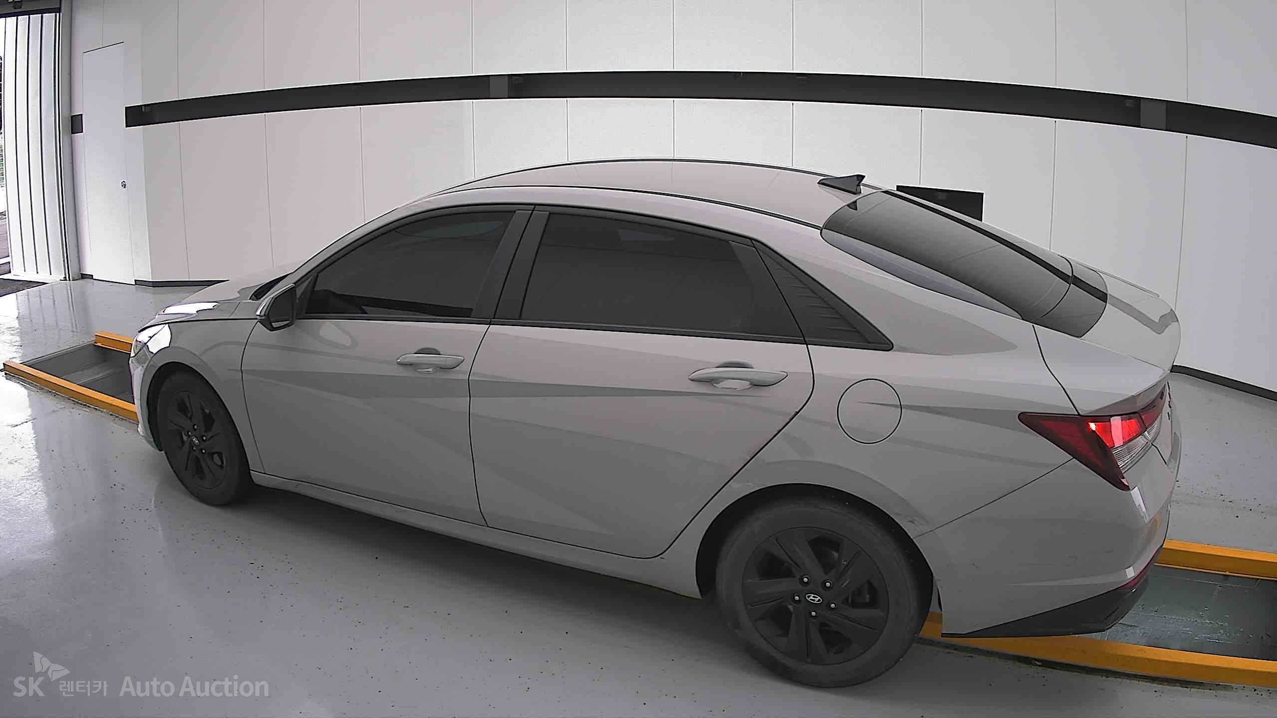 2023 - hyundai avante