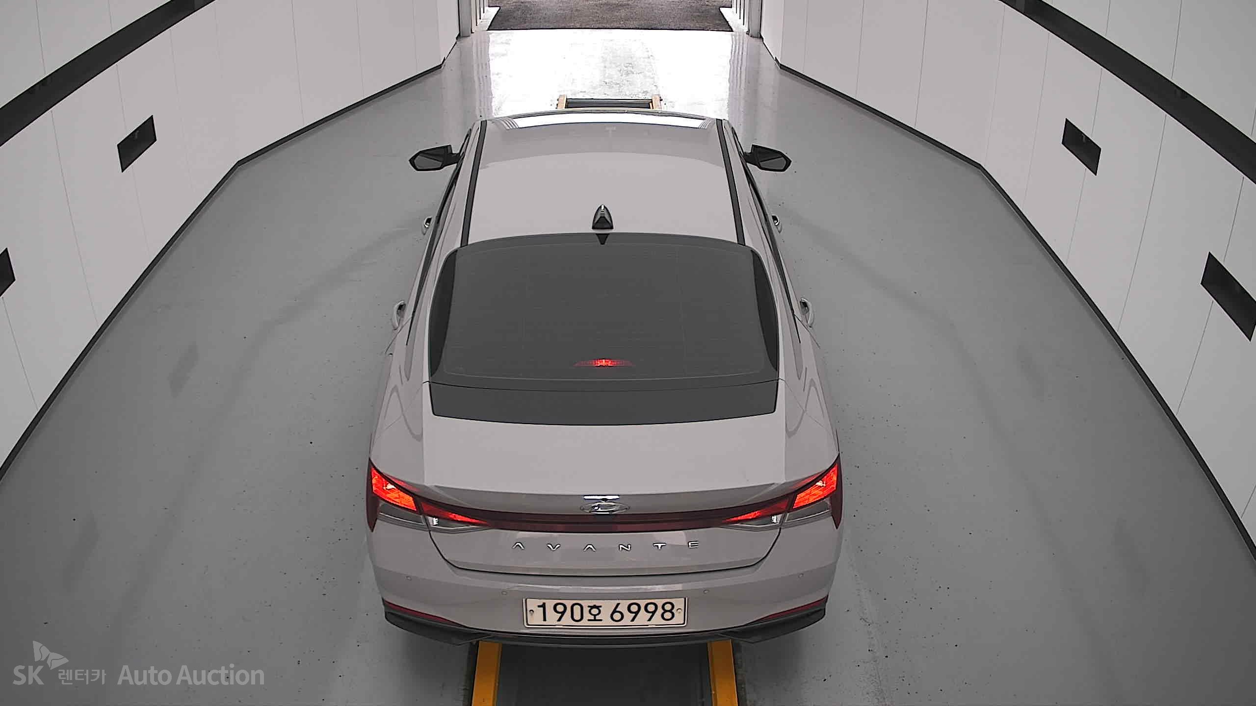 2023 - hyundai avante