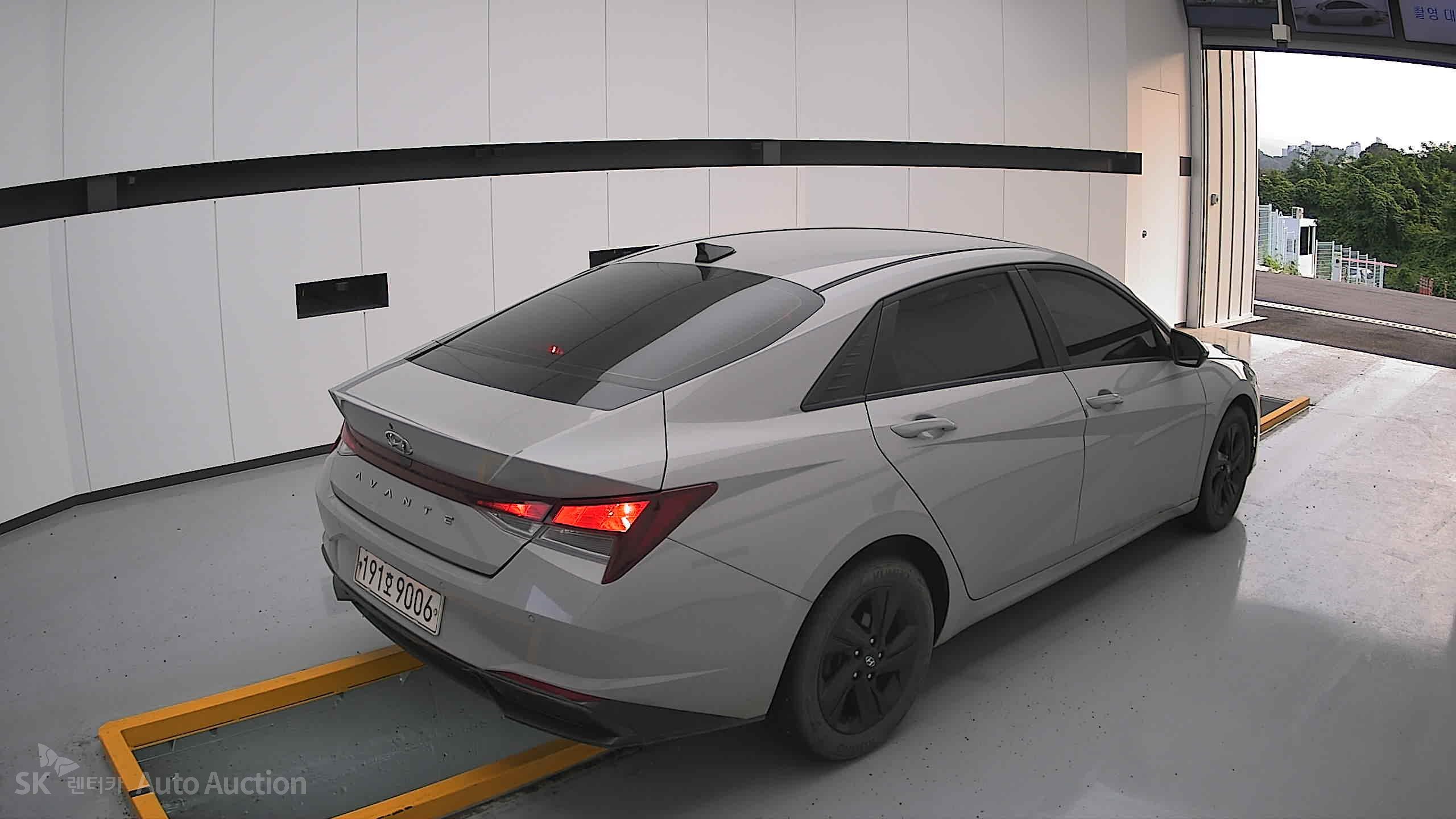 2023 - hyundai avante