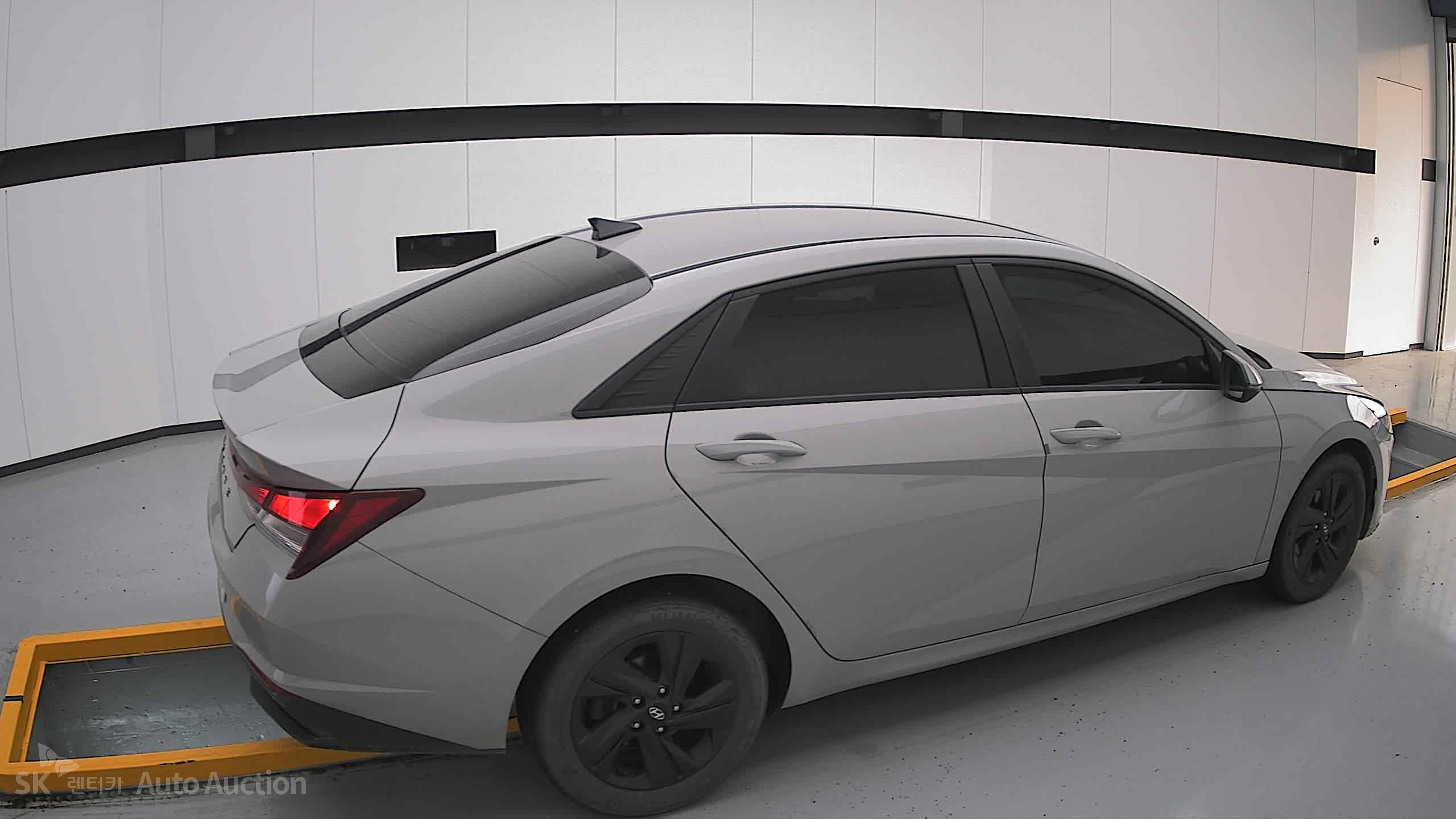 2023 - hyundai avante