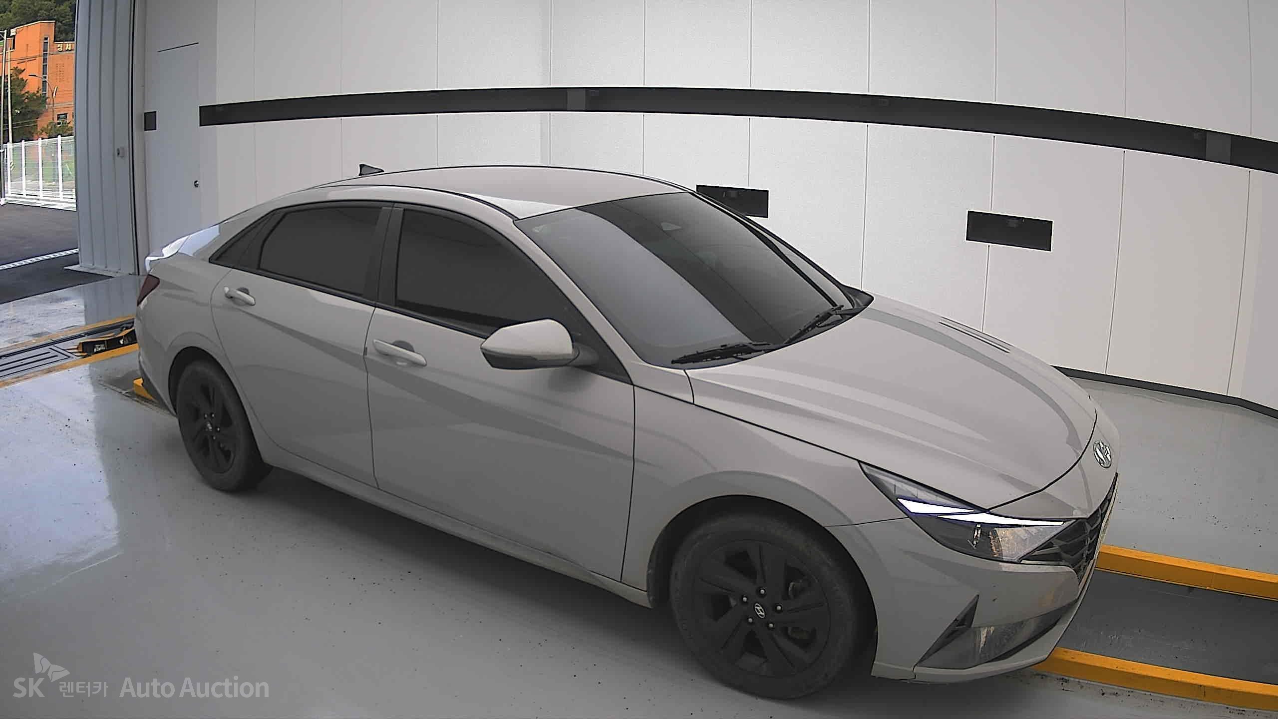 2023 - hyundai avante