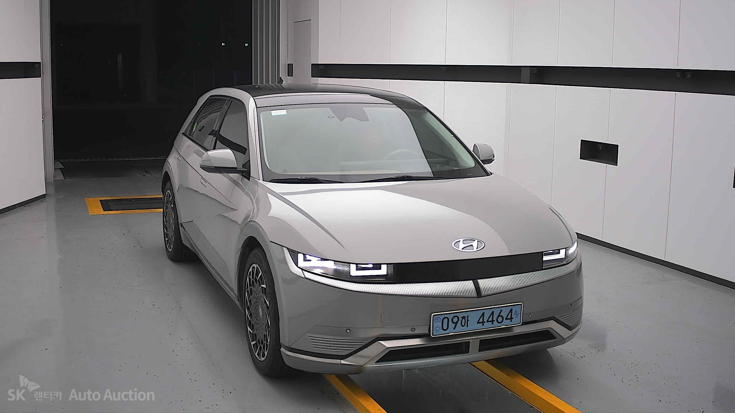 2023 - hyundai ioniq