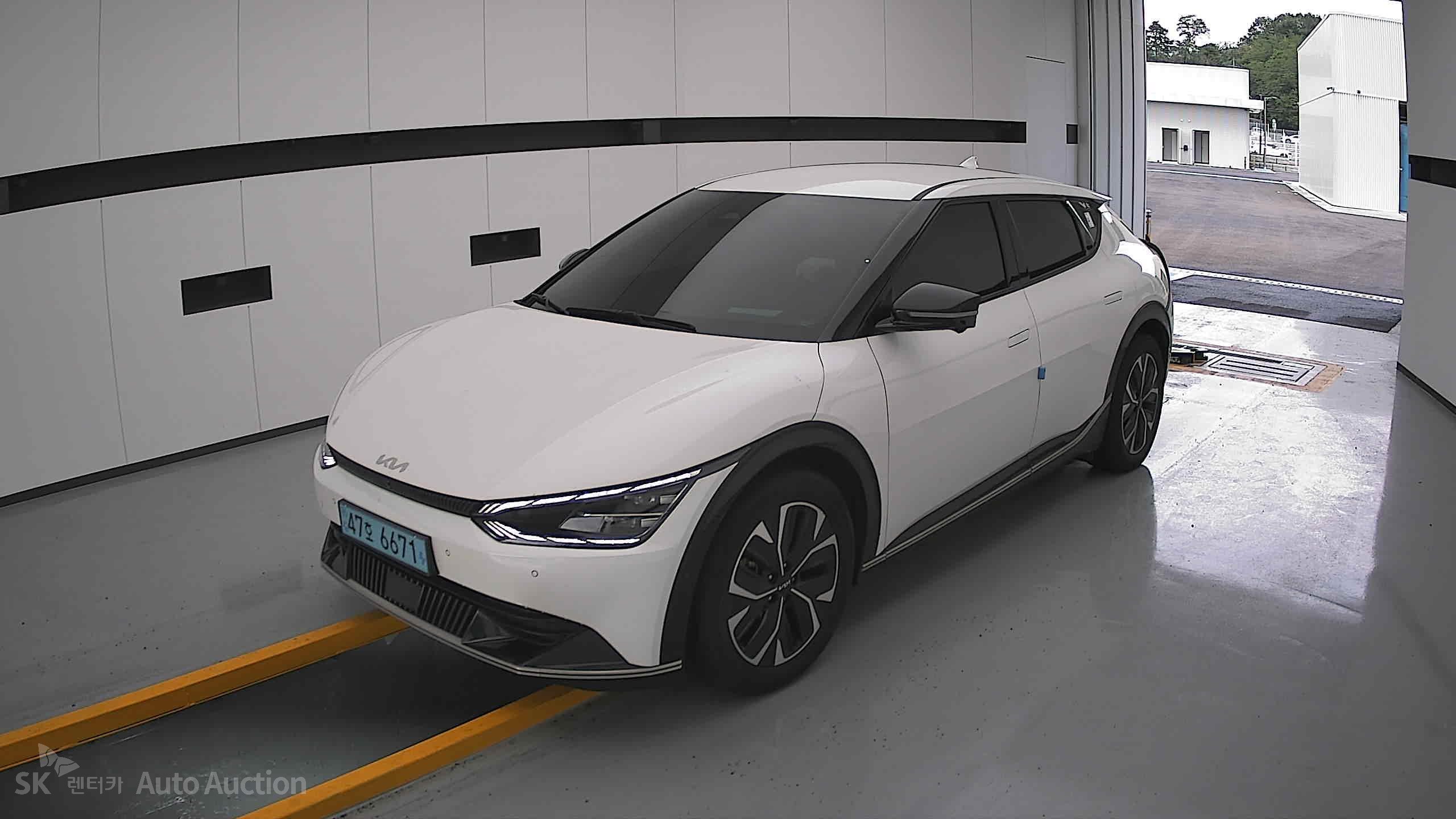 2022 - kia ev6