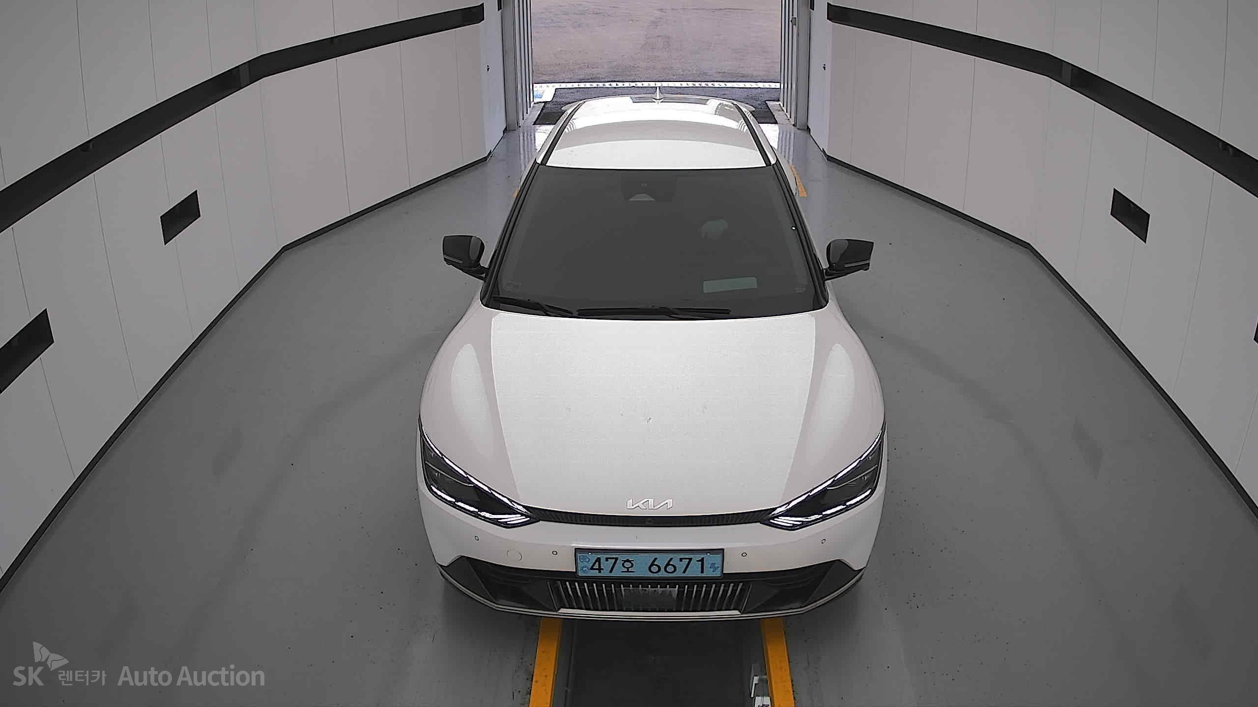 2022 - kia ev6