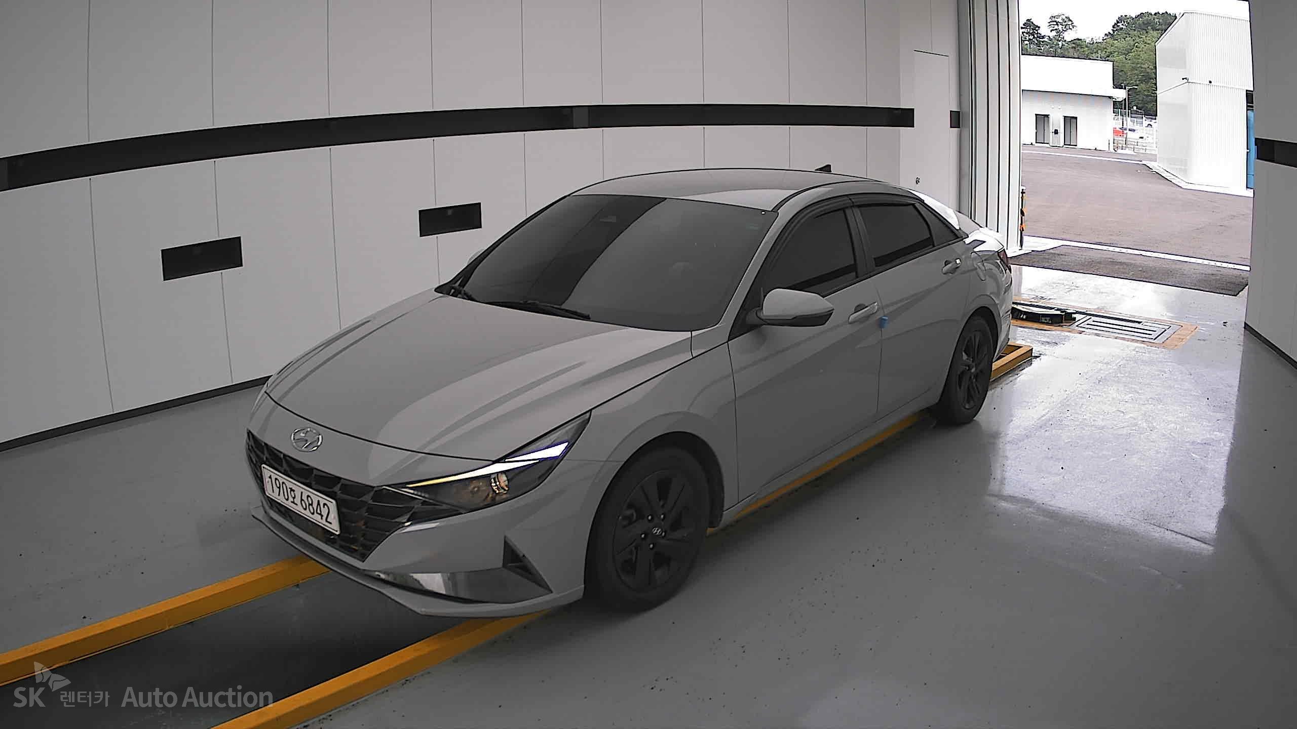 2023 - hyundai avante
