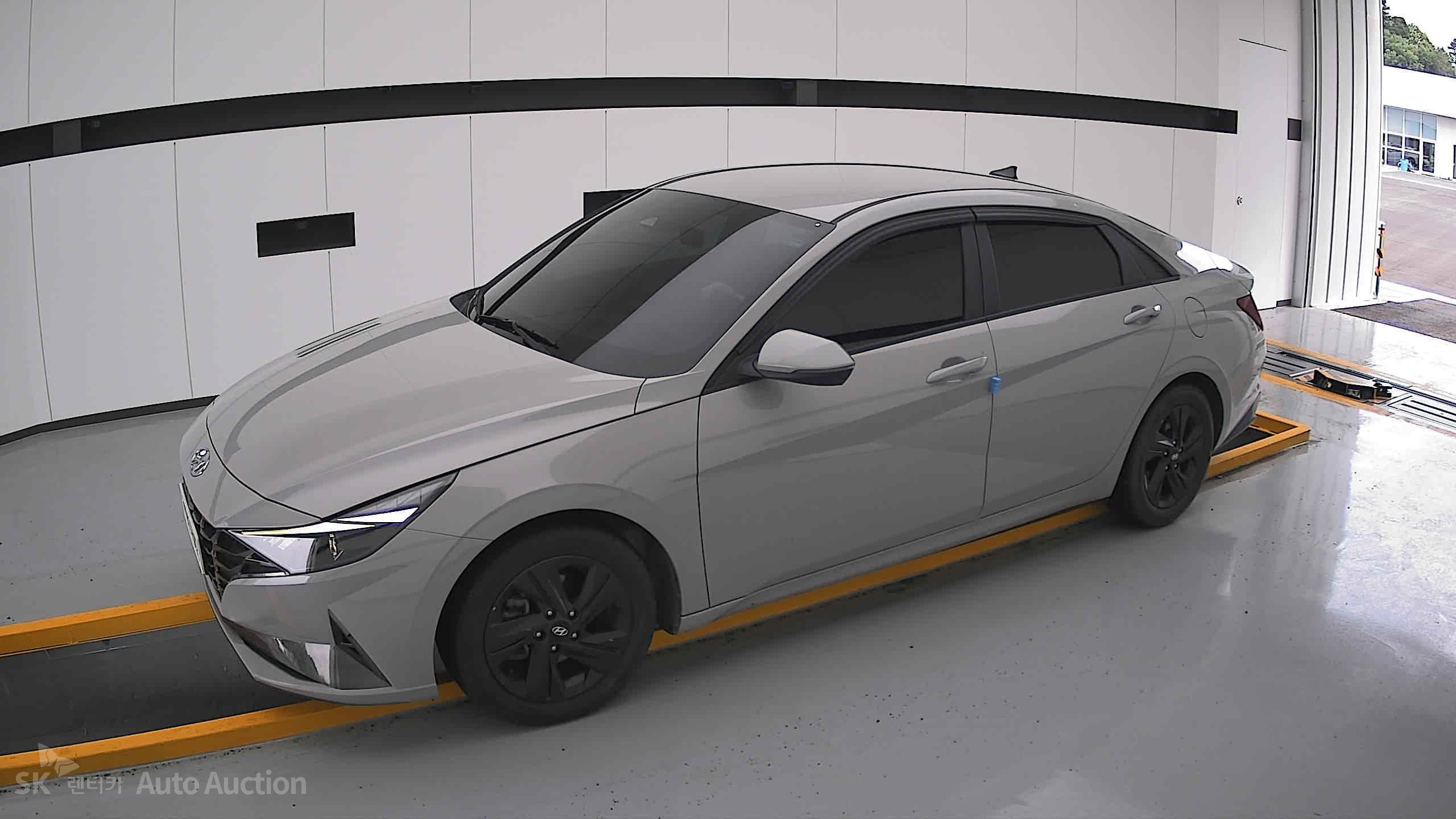 2023 - hyundai avante
