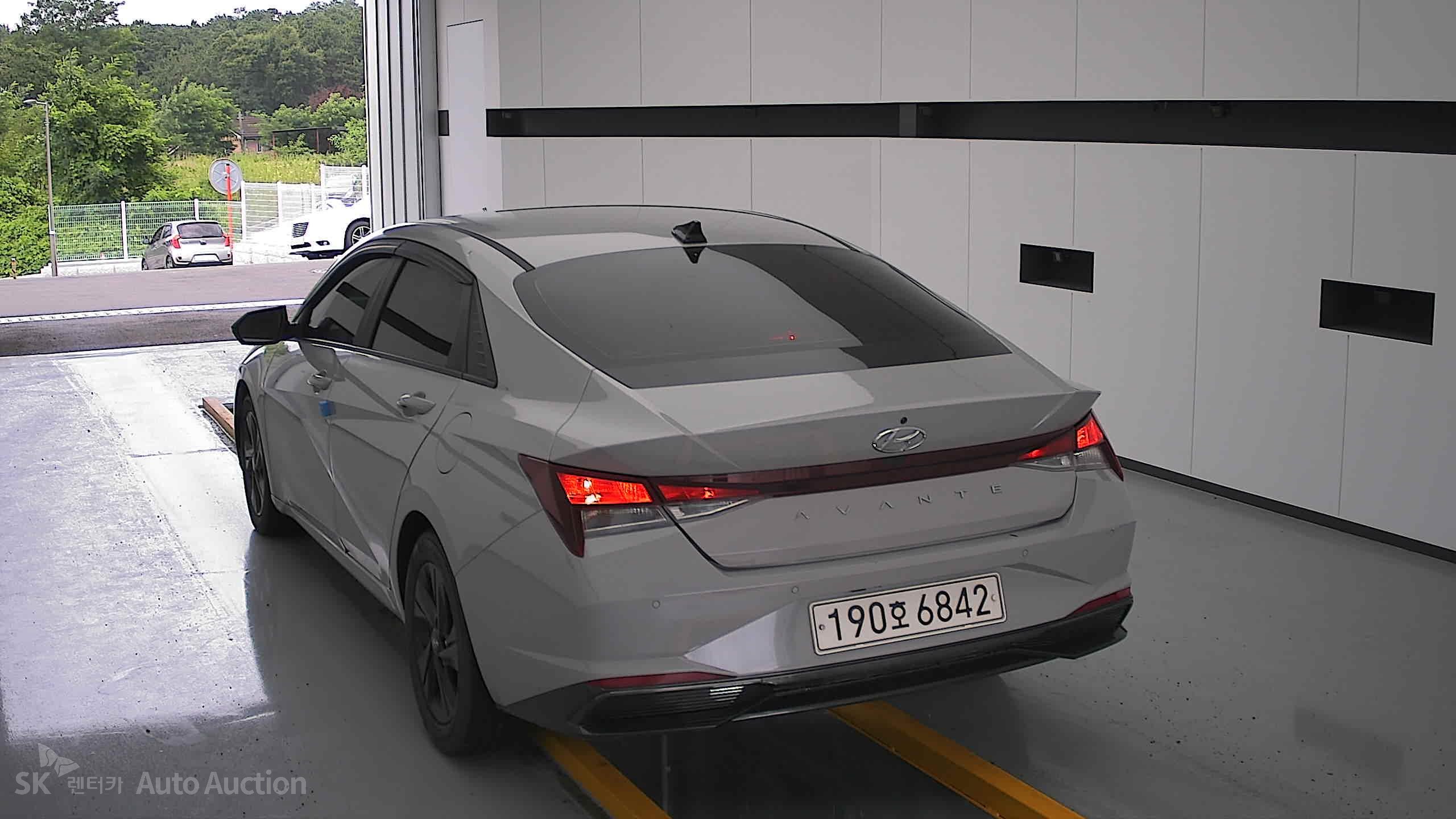 2023 - hyundai avante