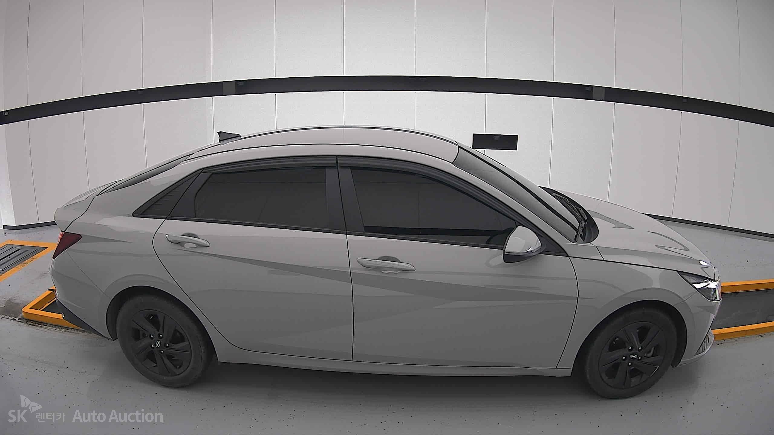 2023 - hyundai avante