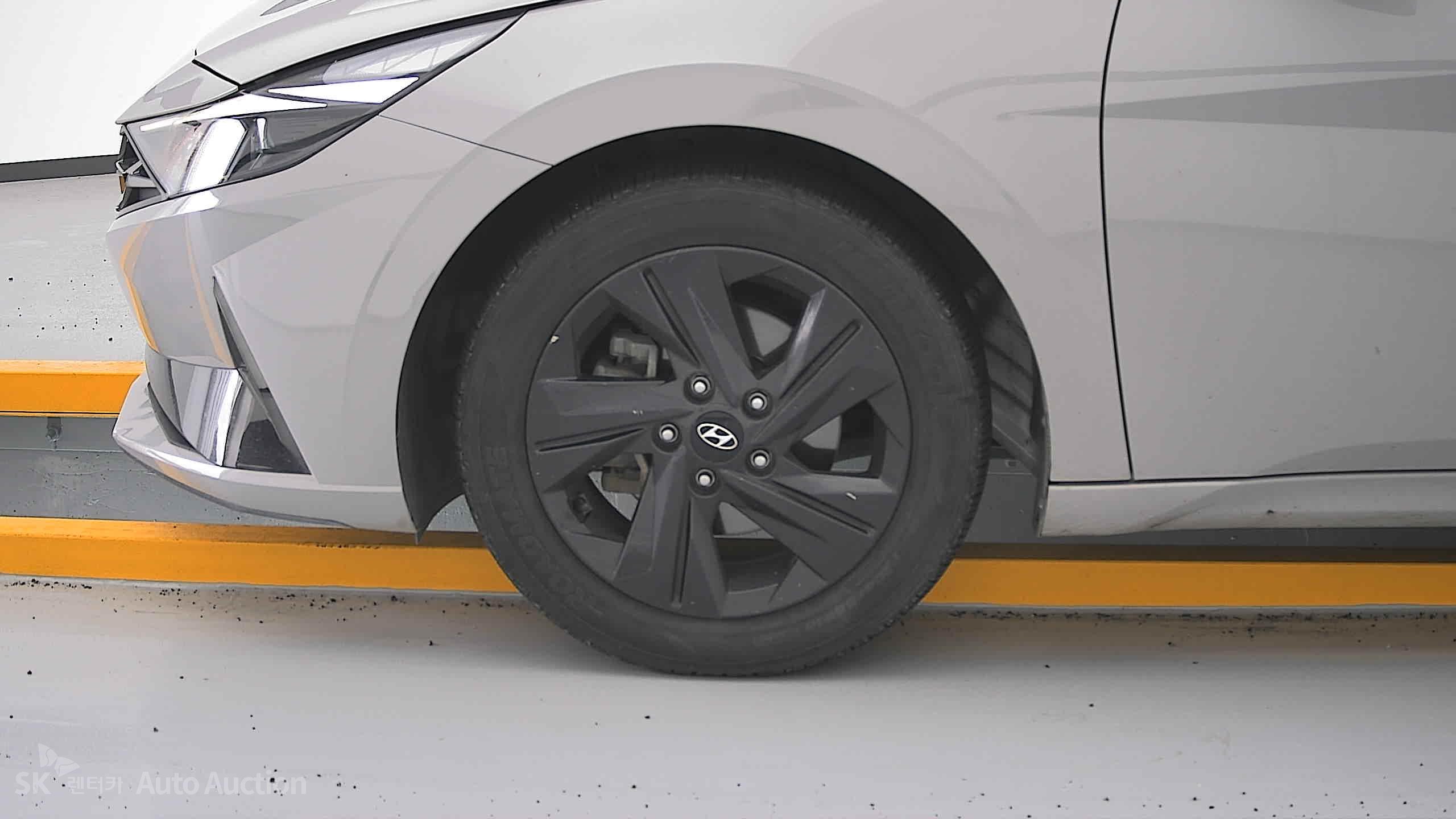 2023 - hyundai avante