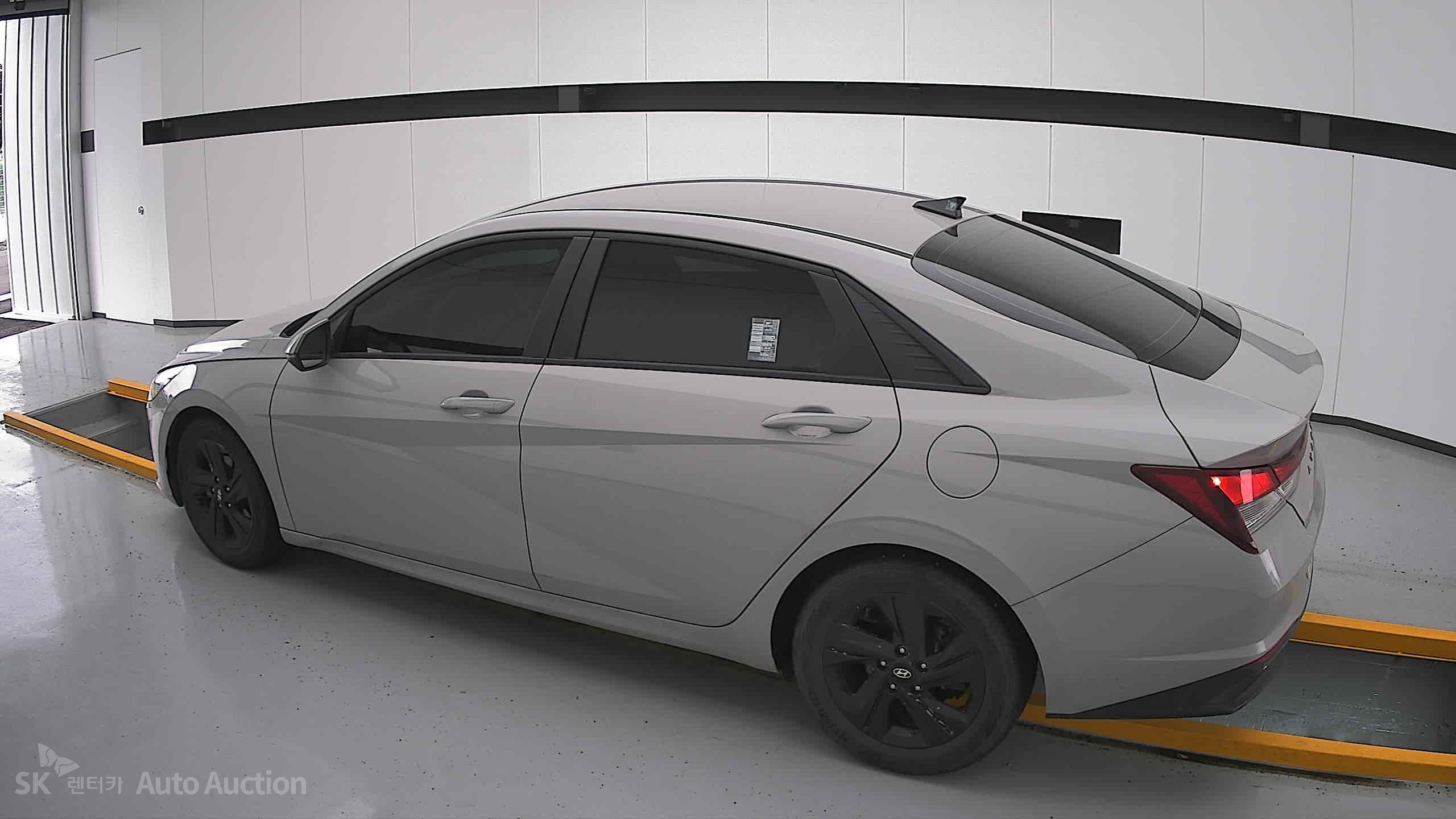 2023 - hyundai avante