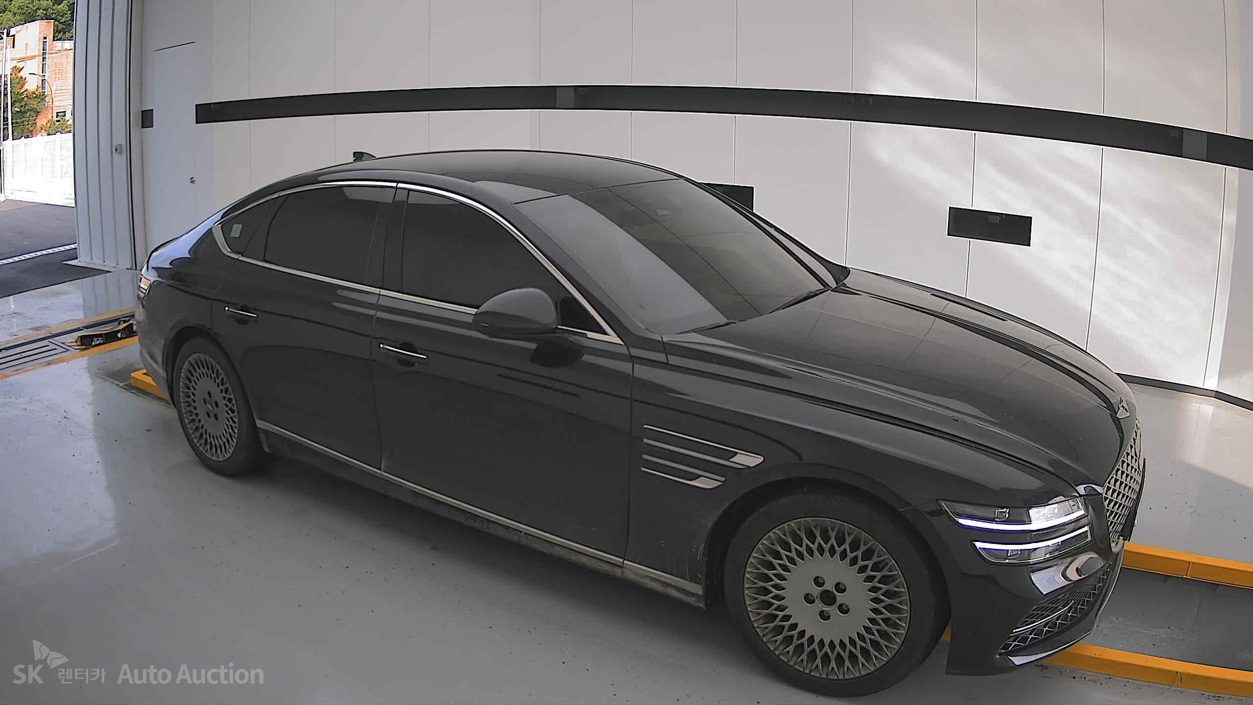 2021 - genesis g80