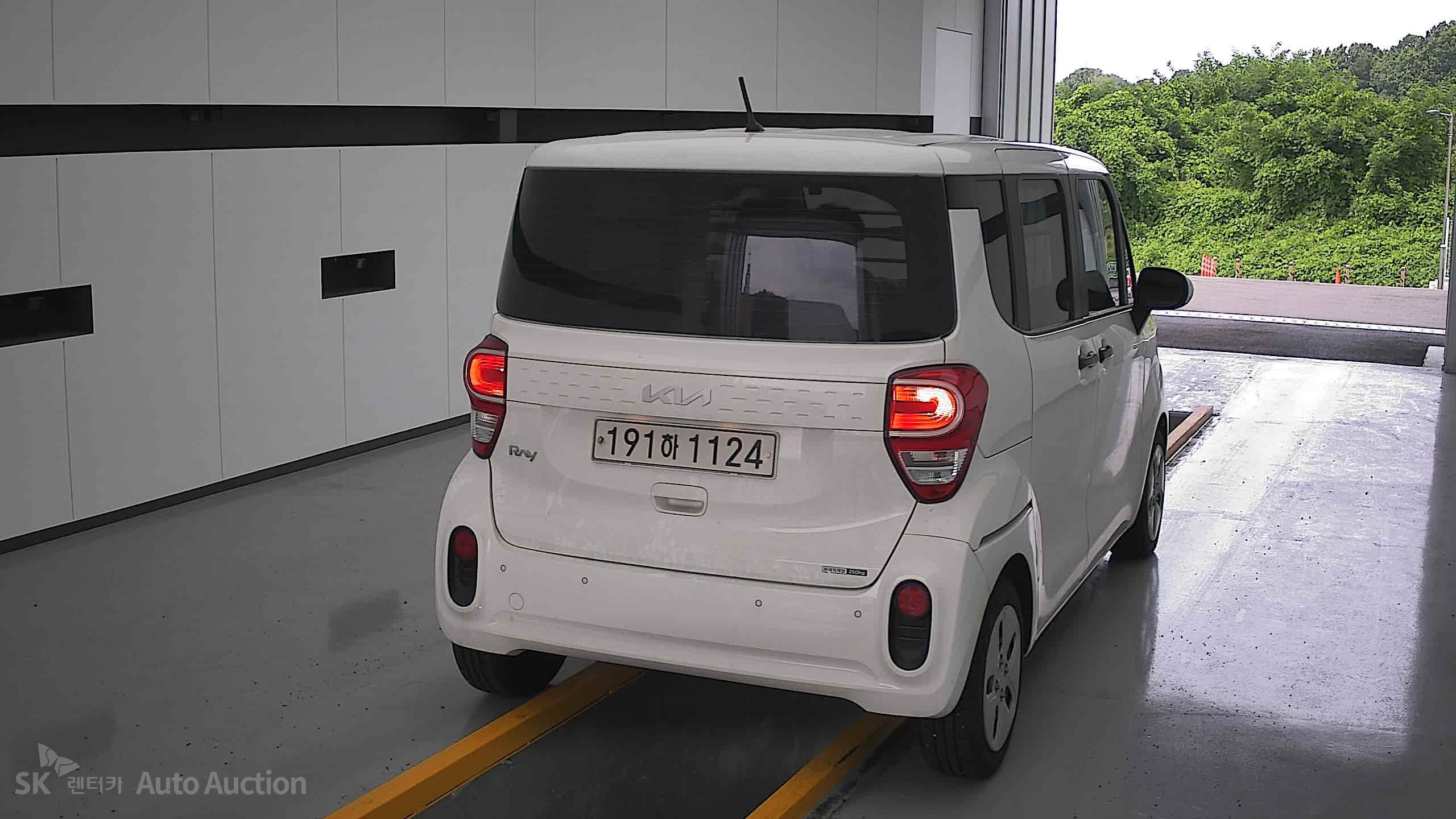 2022 - kia ray