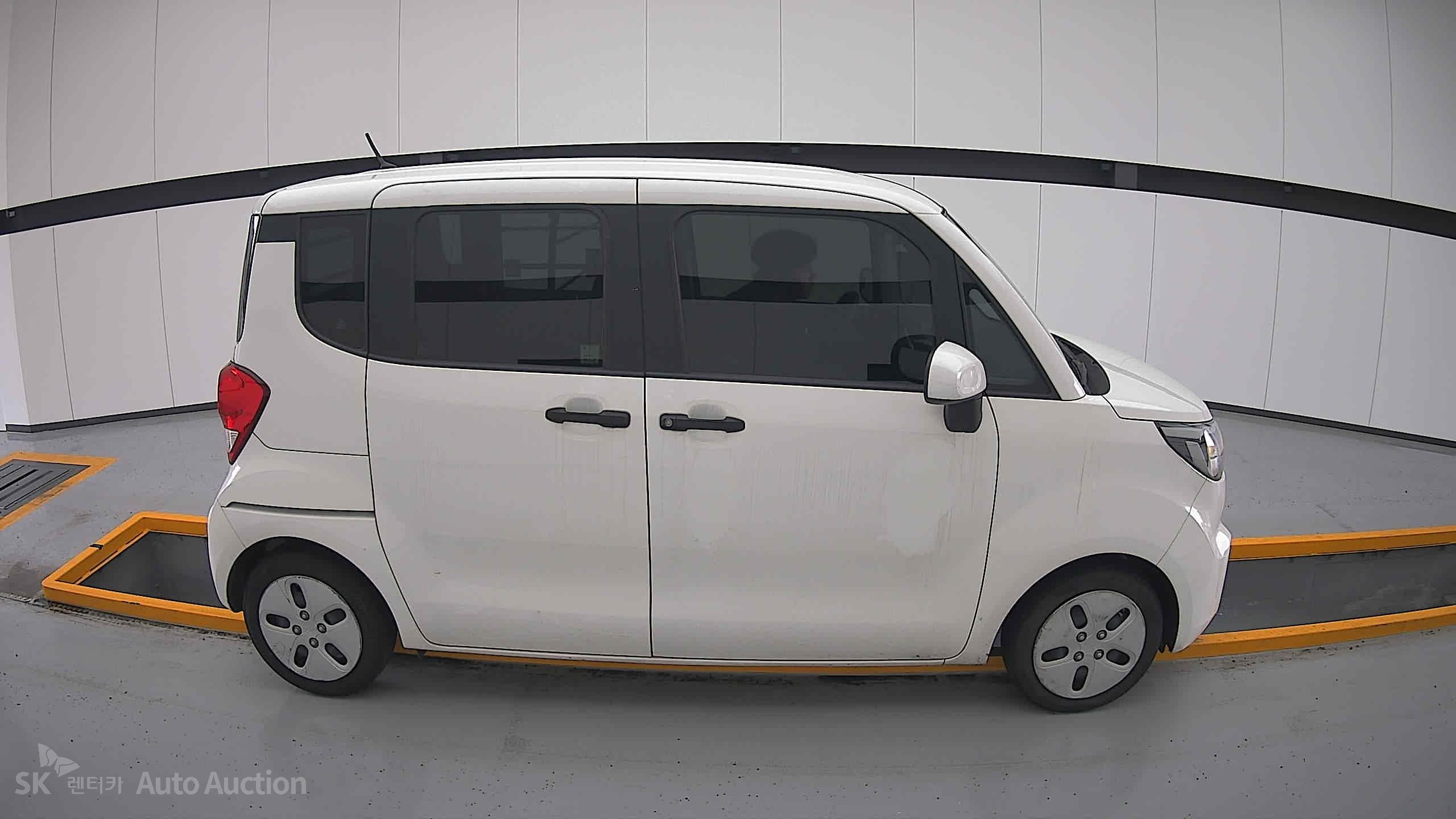 2022 - kia ray
