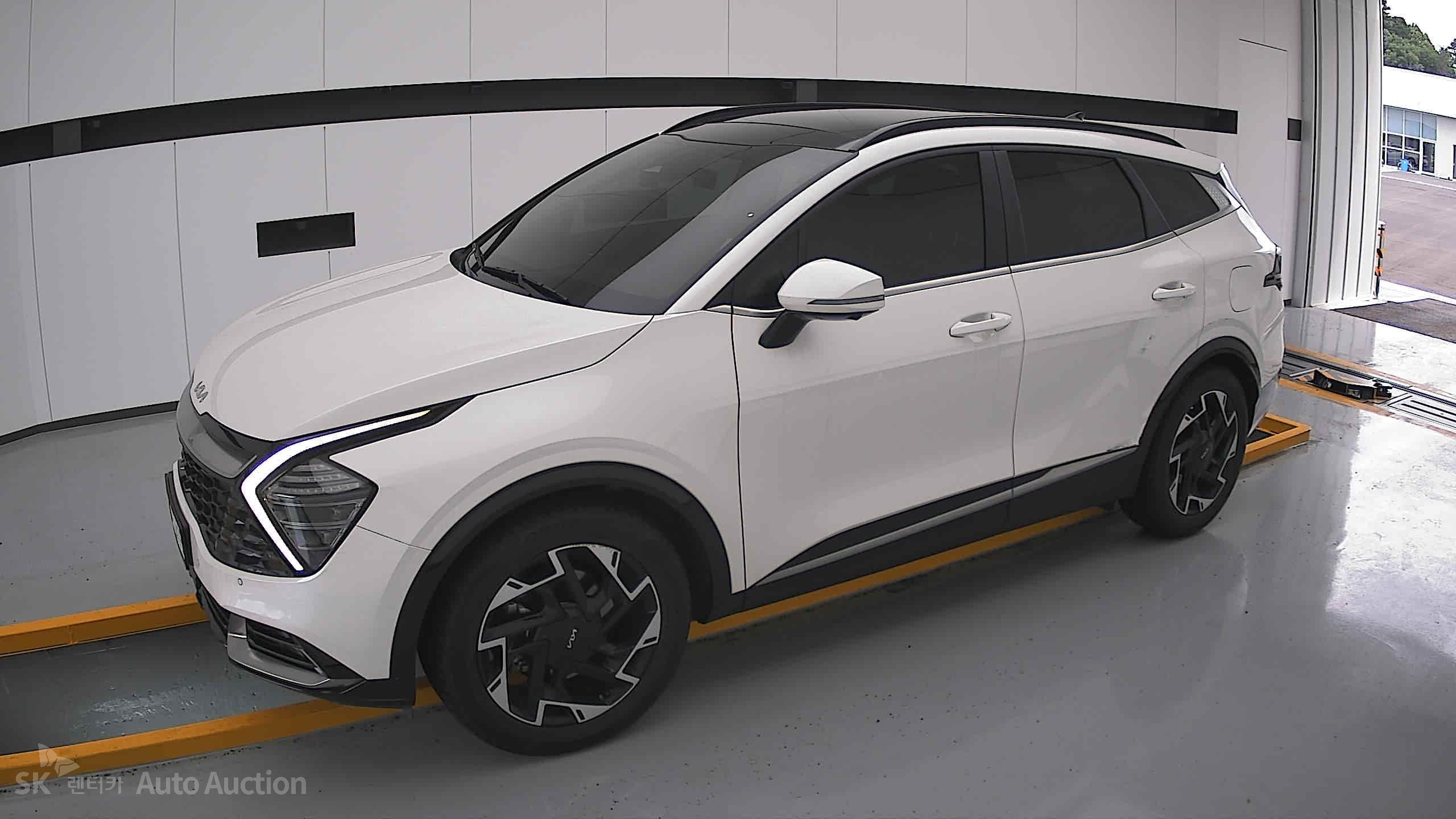 2022 - kia sportage