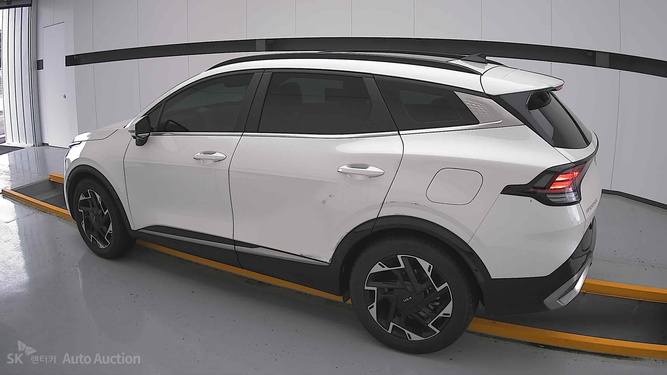 2022 - kia sportage