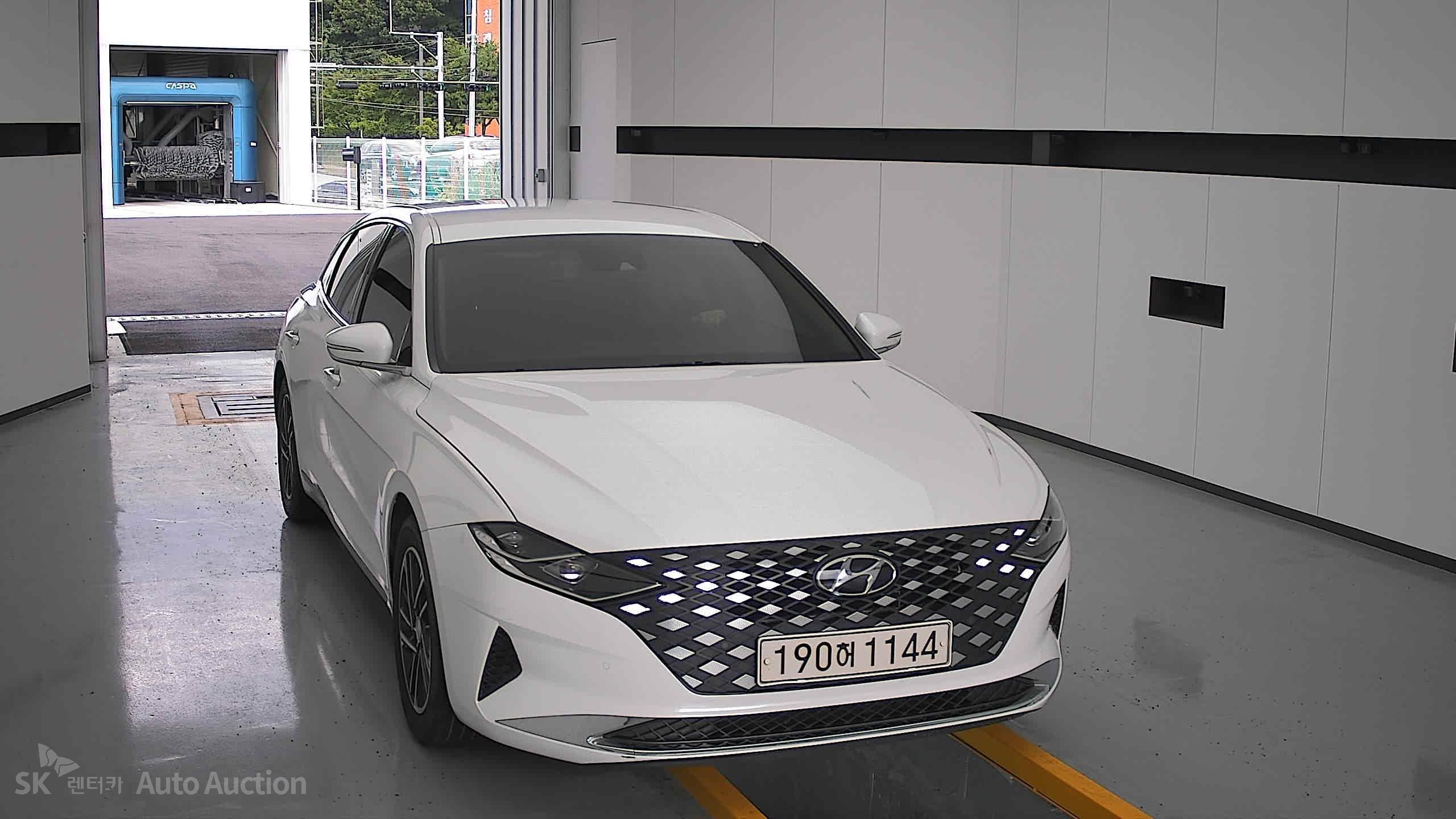 2022 - hyundai grandeur