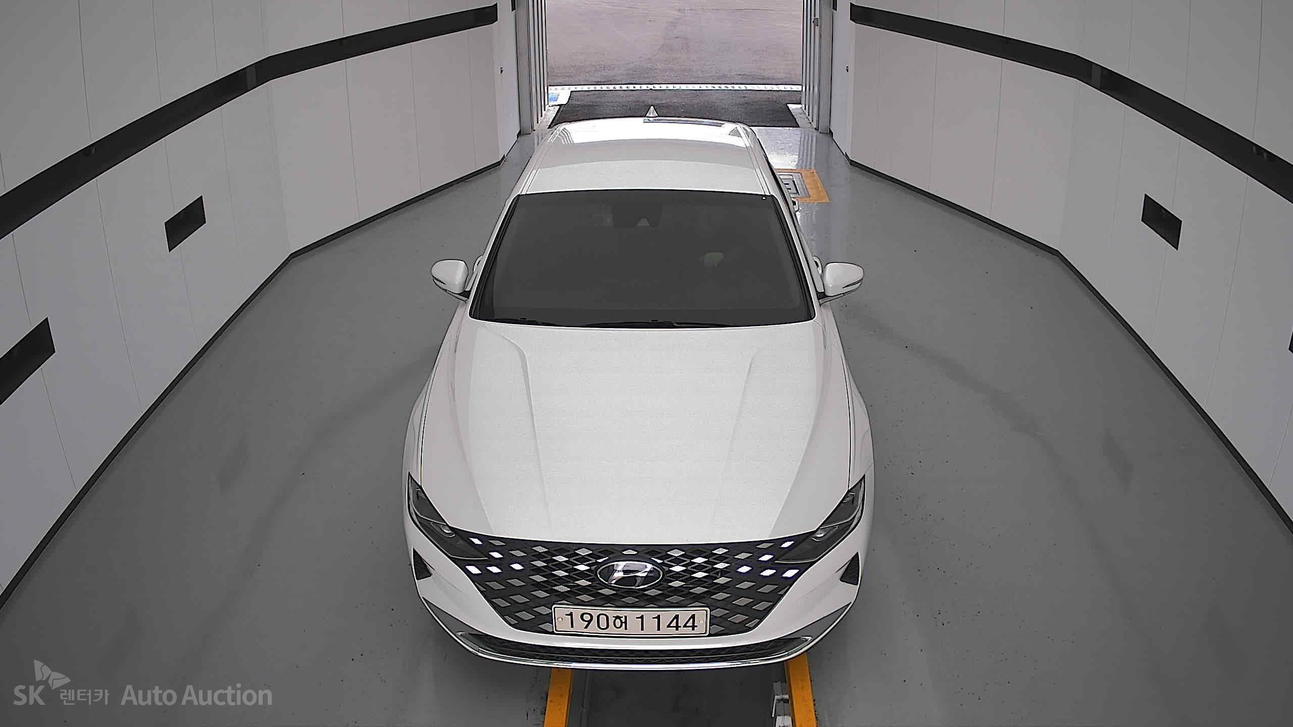 2022 - hyundai grandeur