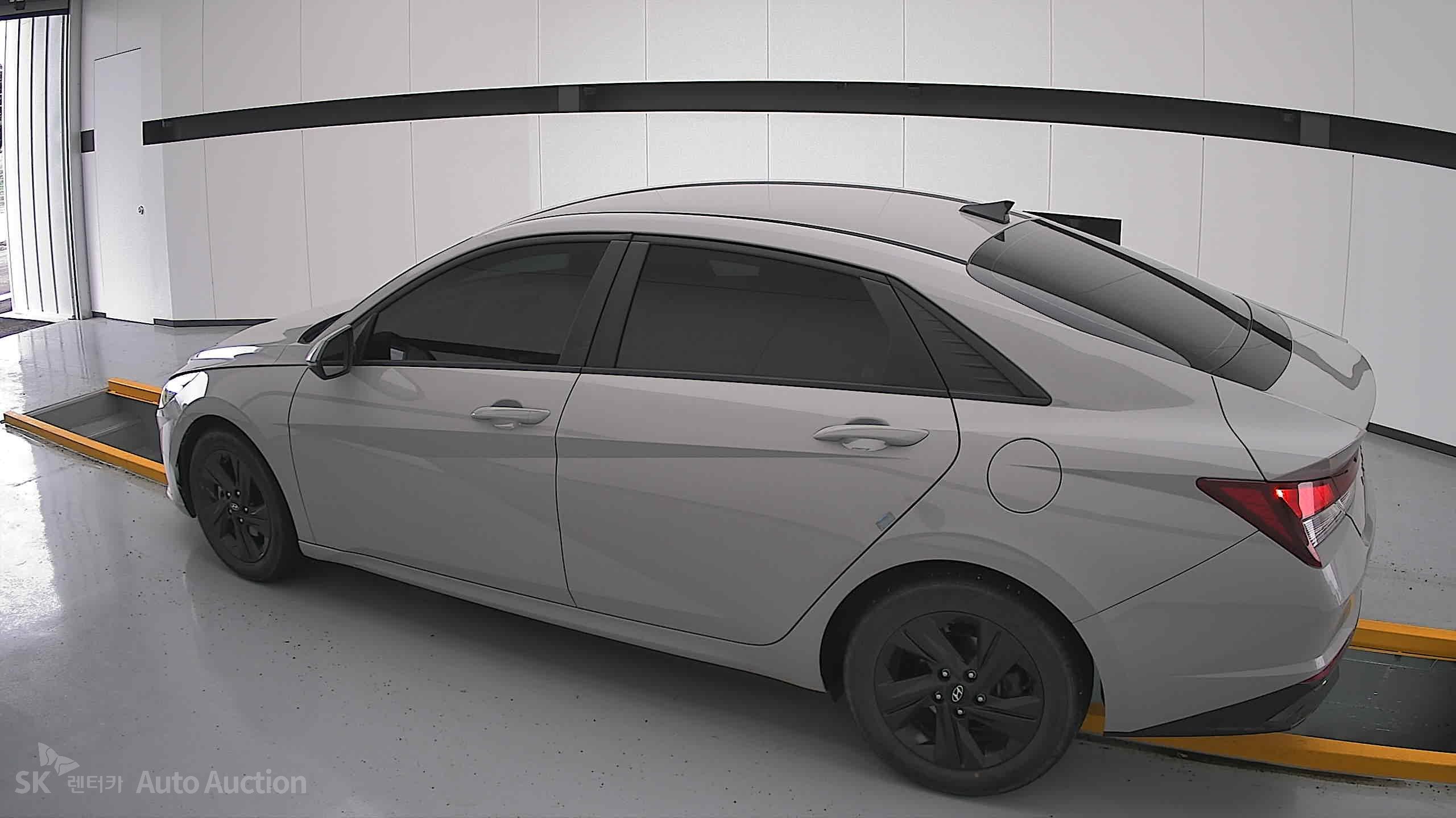 2023 - hyundai avante
