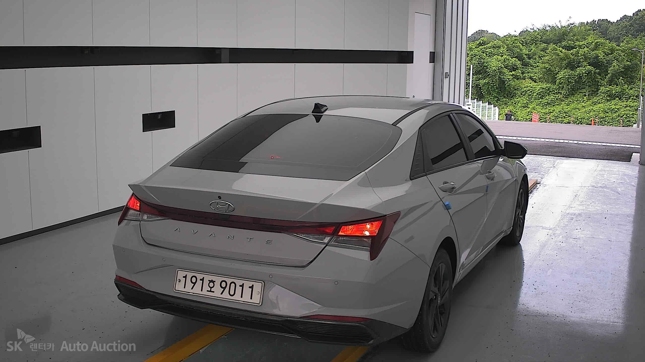 2023 - hyundai avante