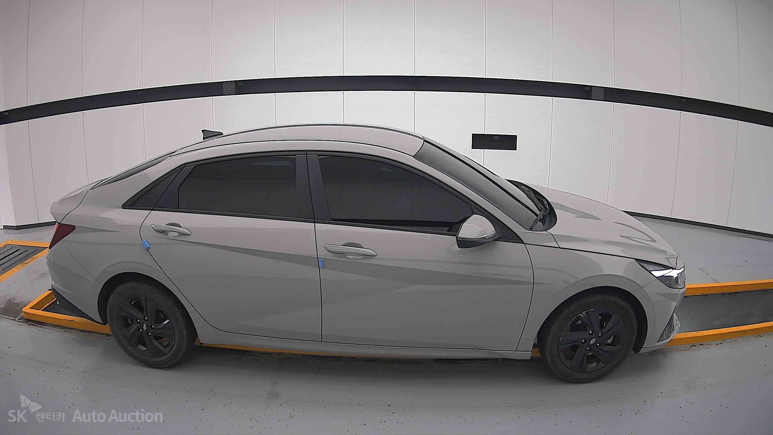 2023 - hyundai avante