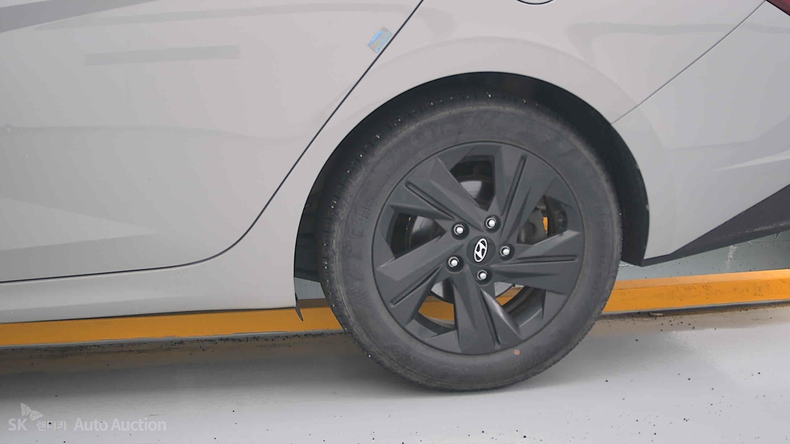 2023 - hyundai avante